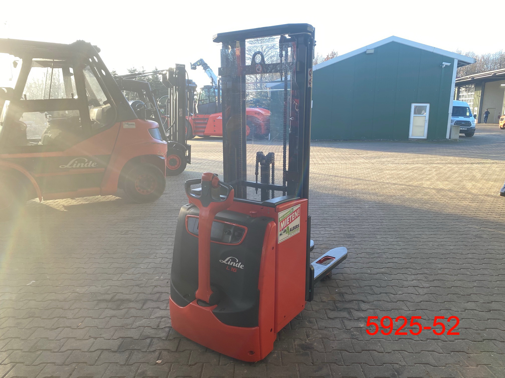 Linde-L 16 i-Hochhubwagen-www.heftruckcentrumemmen.nl