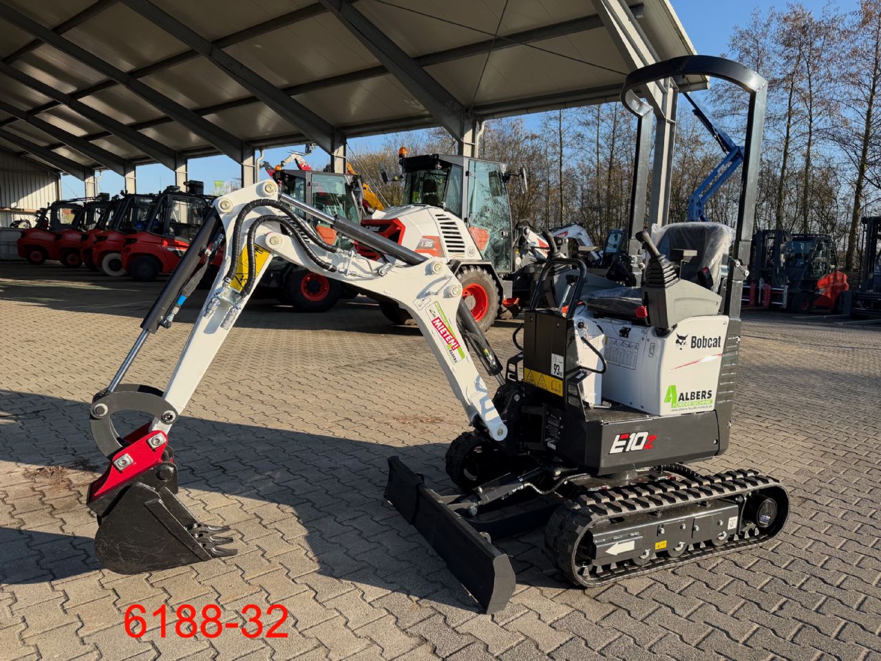Bobcat-E 10 z V-Minibagger-http://www.heftruckcentrumemmen.nl