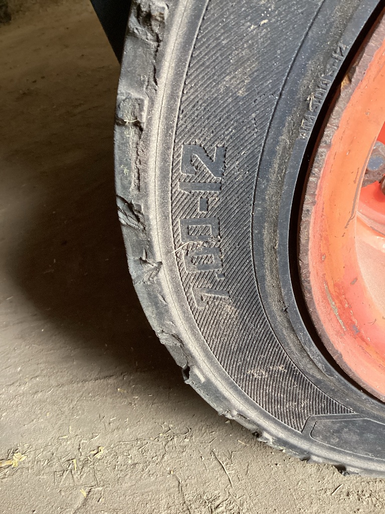 Linde-H 25 D 01-Dieselstapler-www.heftruckcentrumemmen.nl