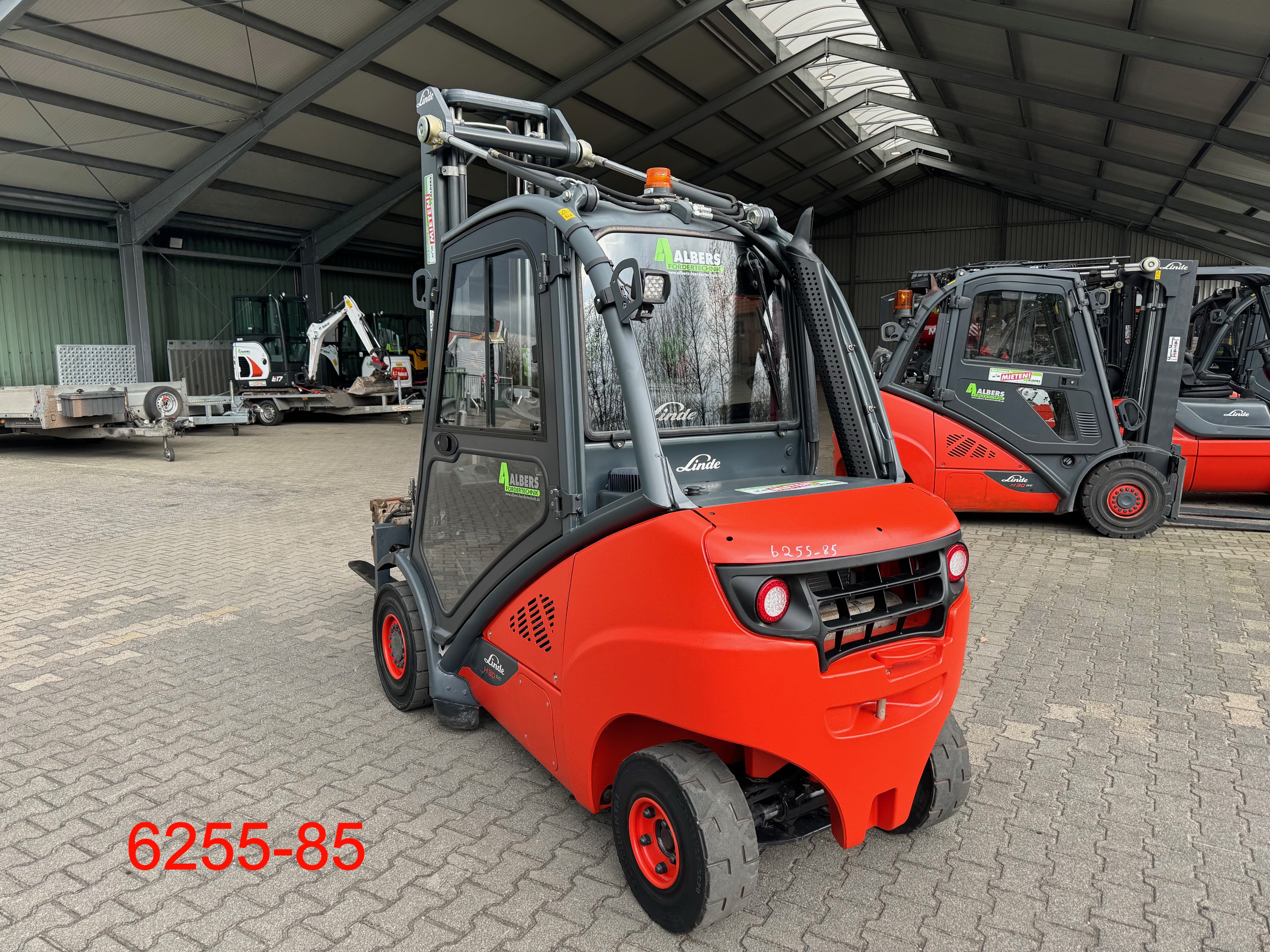 Linde-H 30 D 02 EVO-Dieselstapler-www.albers-gabelstapler.de