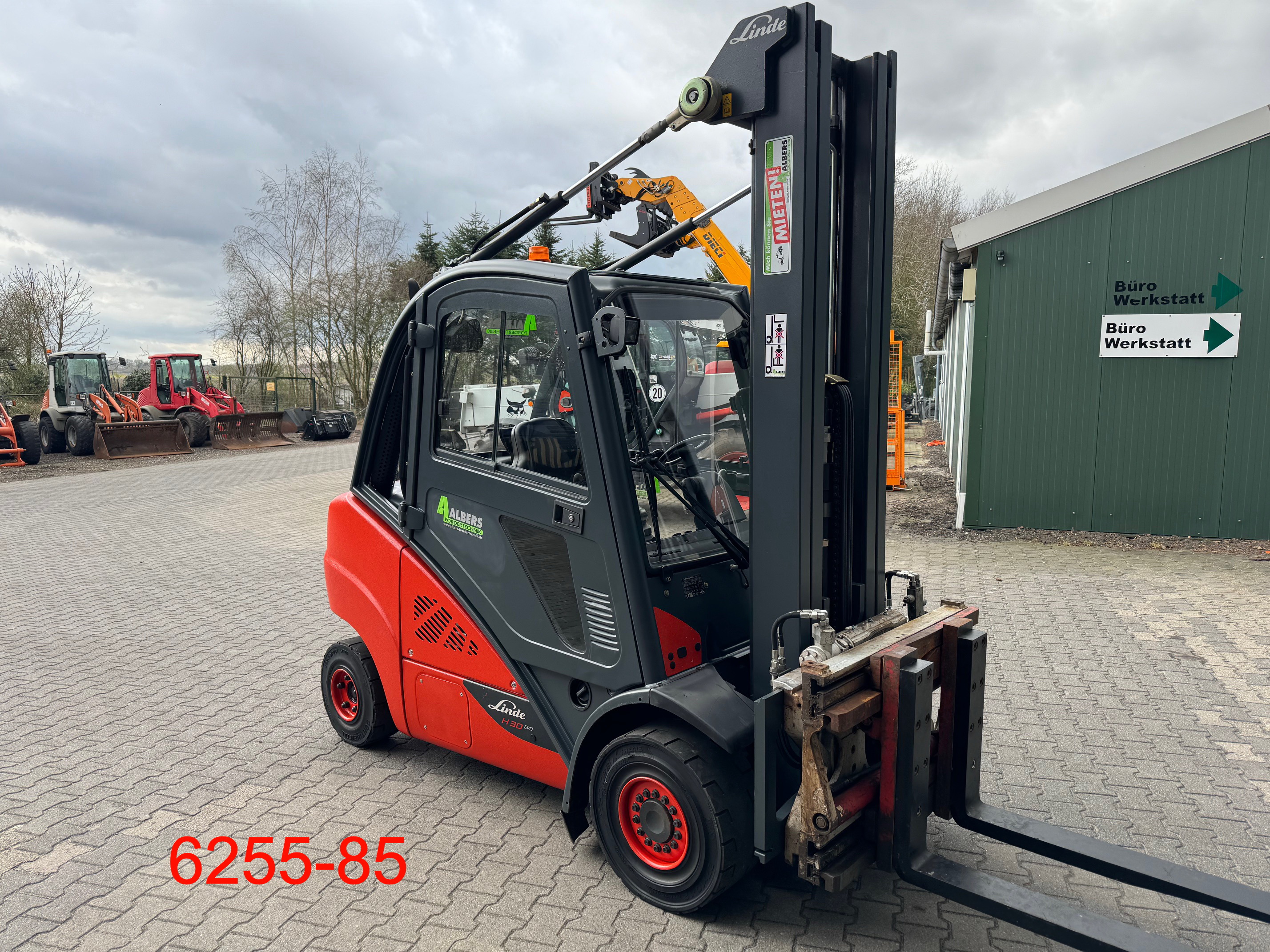 Linde-H 30 D 02 EVO-Dieselstapler-www.albers-gabelstapler.de