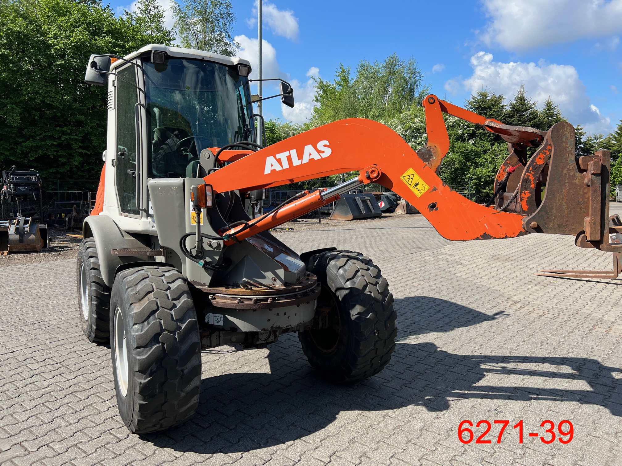 Atlas-AR 75 s-Radlader-www.heftruckcentrumemmen.nl