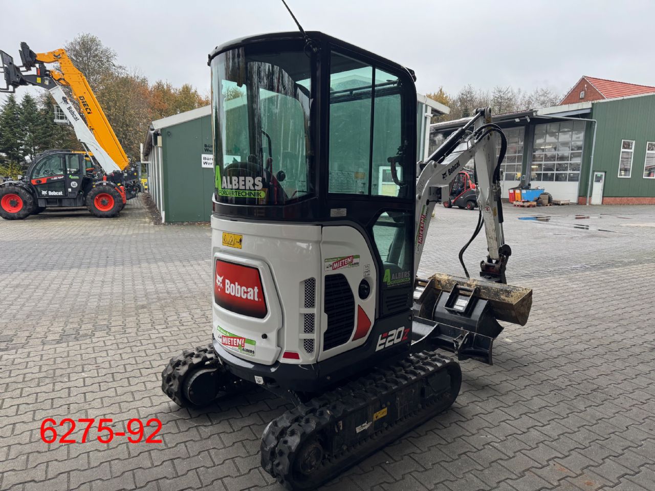 Bobcat-E 20 Z (long-reach)-Minibagger-www.heftruckcentrumemmen.nl