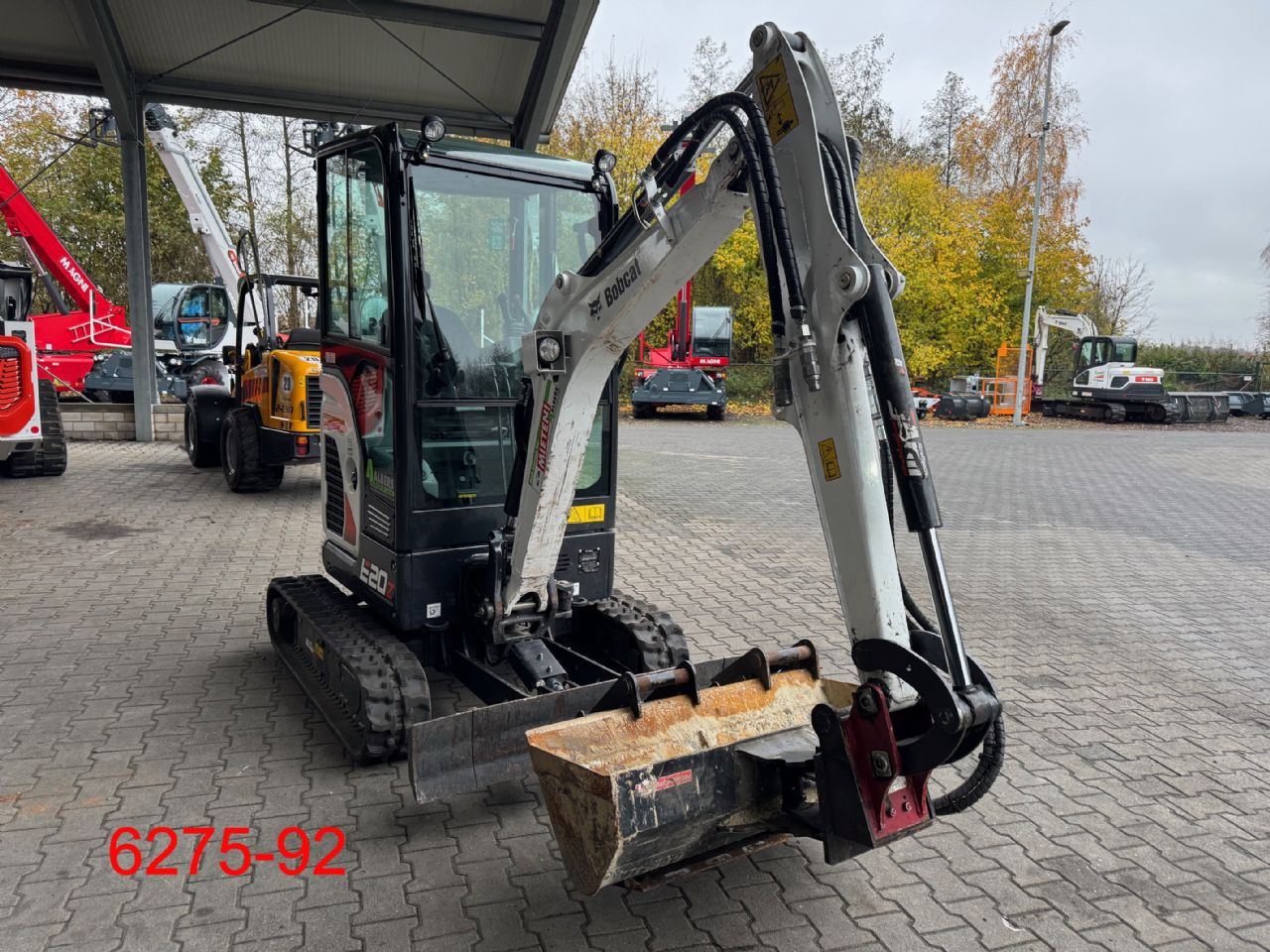 Bobcat-E 20 Z (long-reach)-Minibagger-www.heftruckcentrumemmen.nl