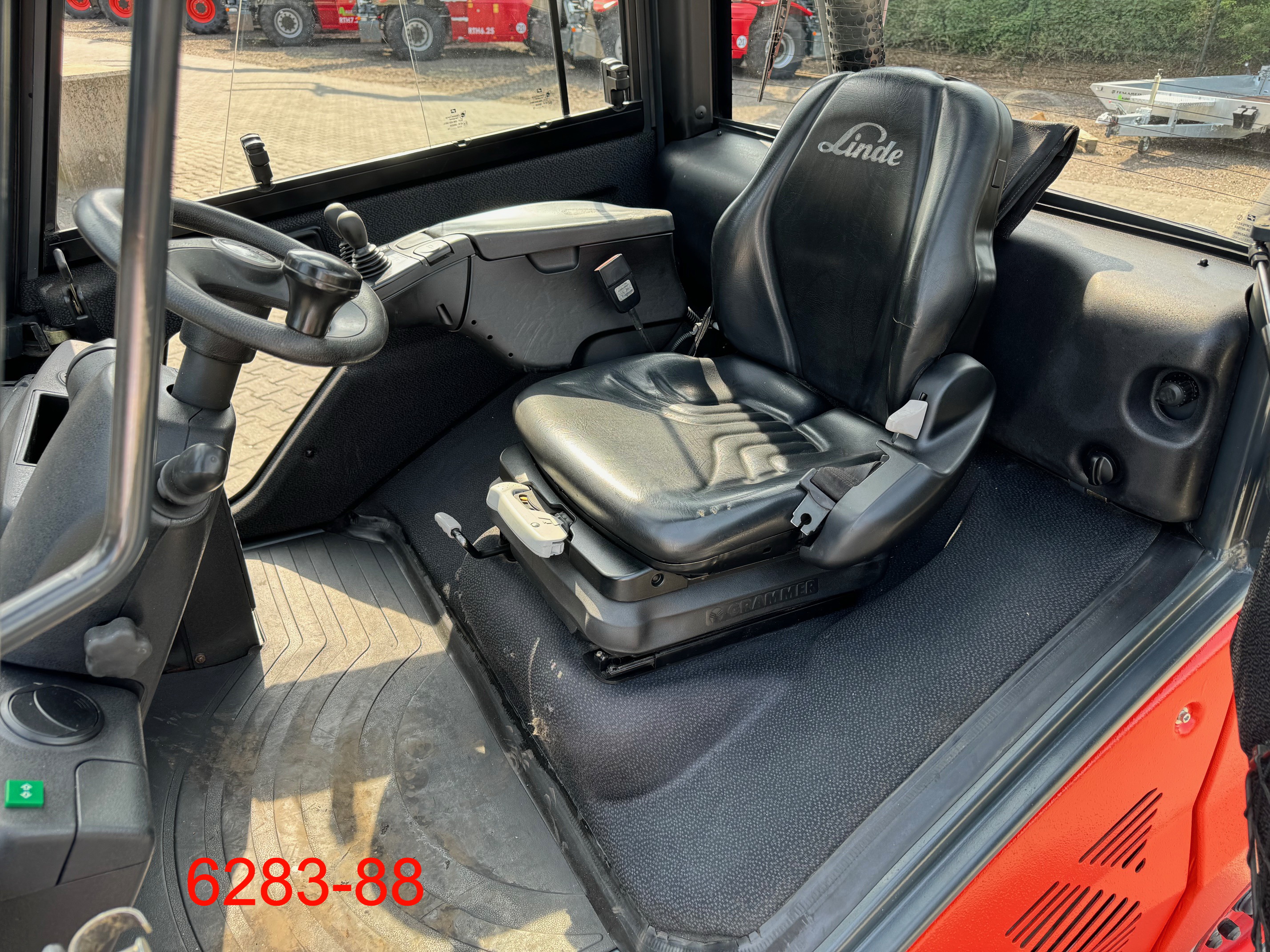 Linde-H 45 D - 02-Dieselstapler-www.heftruckcentrumemmen.nl
