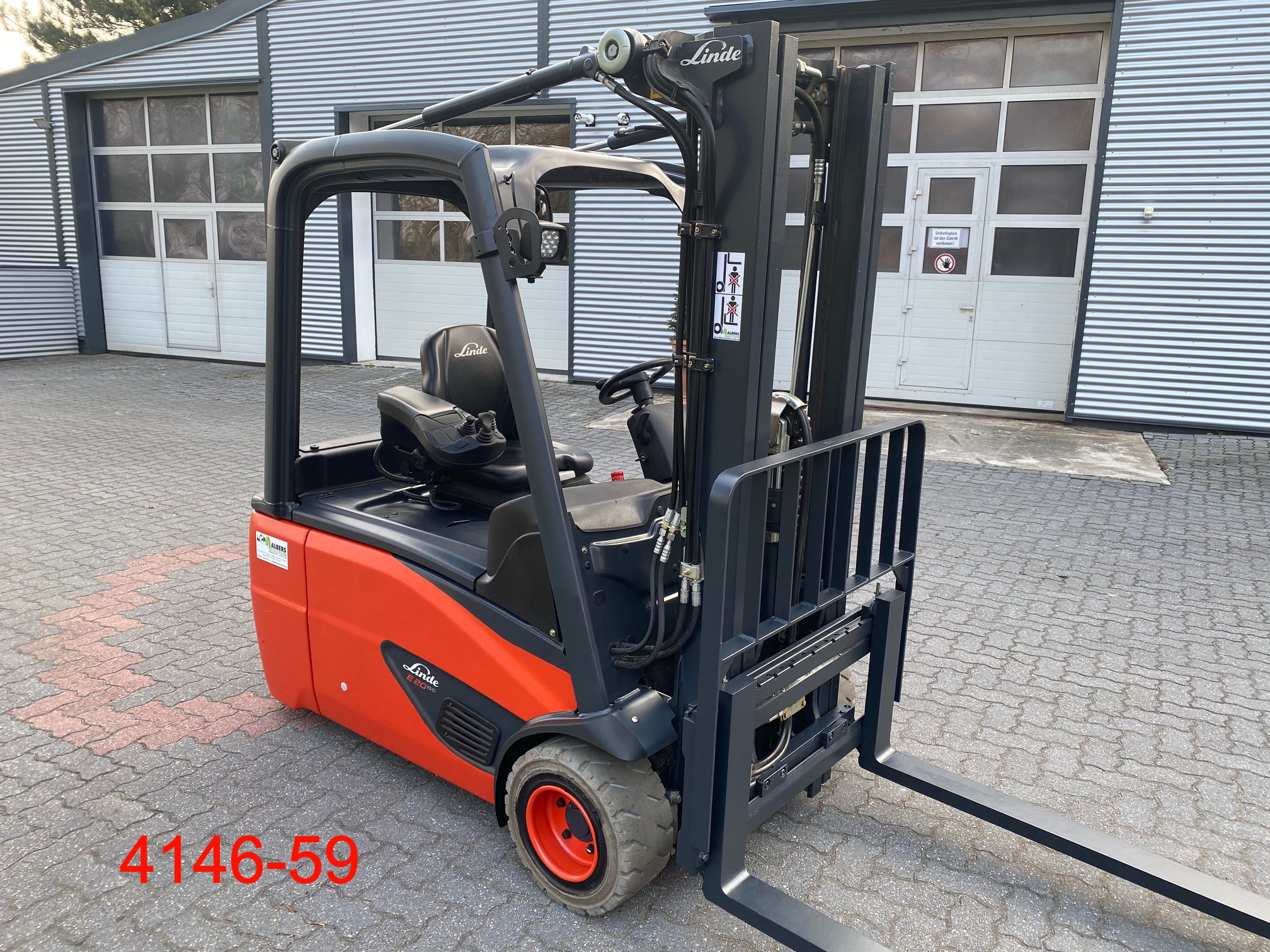 Linde-E 20 L 02-Elektro 3 Rad-Stapler-www.heftruckcentrumemmen.nl