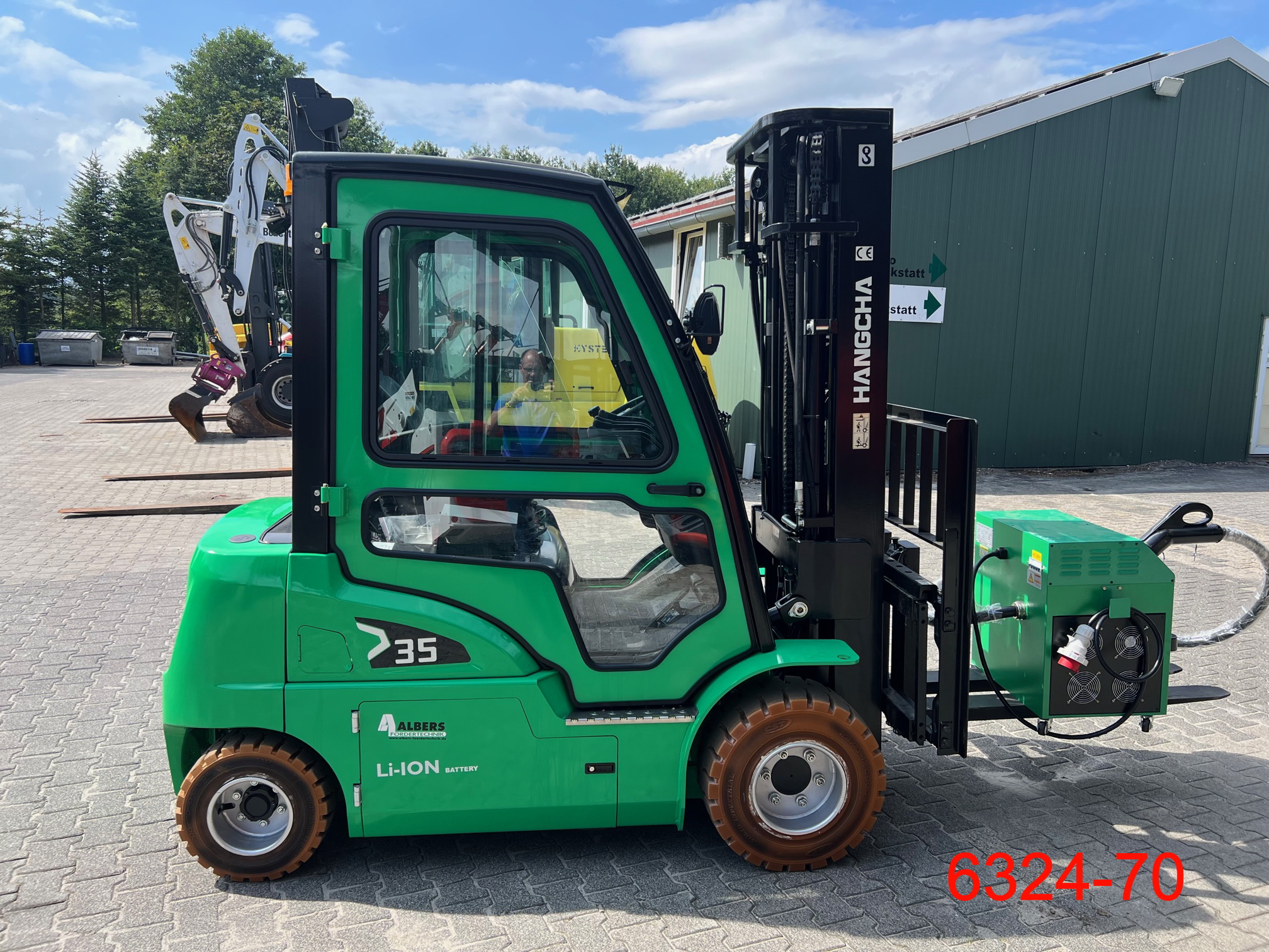 Hangcha-CPD 35 XD4 SI26-Elektro 4 Rad-Stapler-www.heftruckcentrumemmen.nl