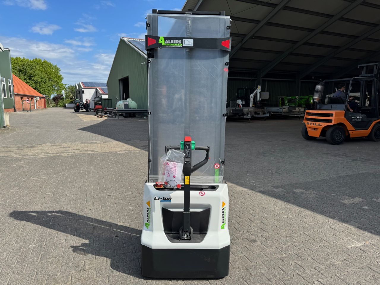 Bobcat-LSM 12 N -7-Hochhubwagen-www.heftruckcentrumemmen.nl