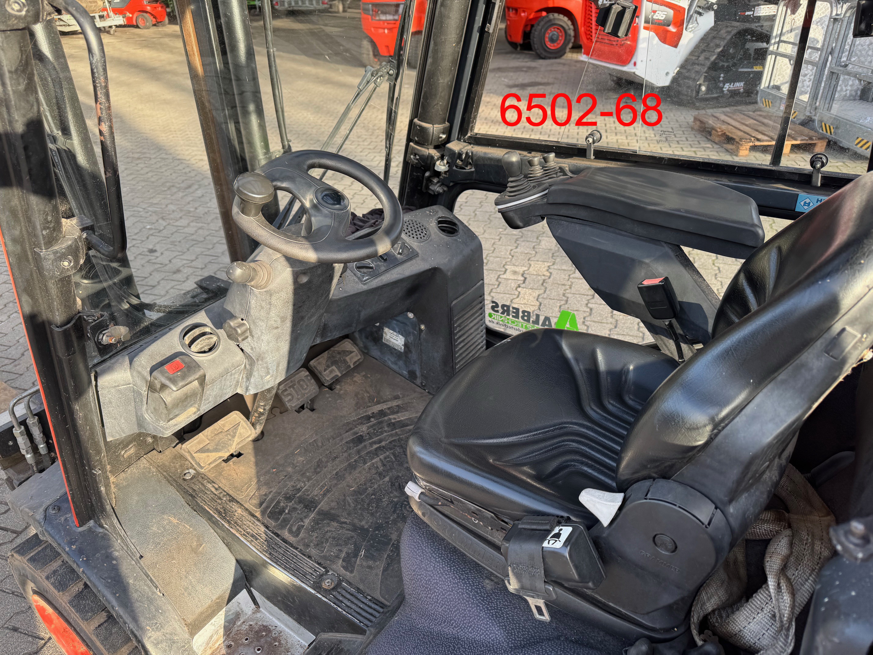 Linde-H 30 T-Treibgasstapler-www.heftruckcentrumemmen.nl