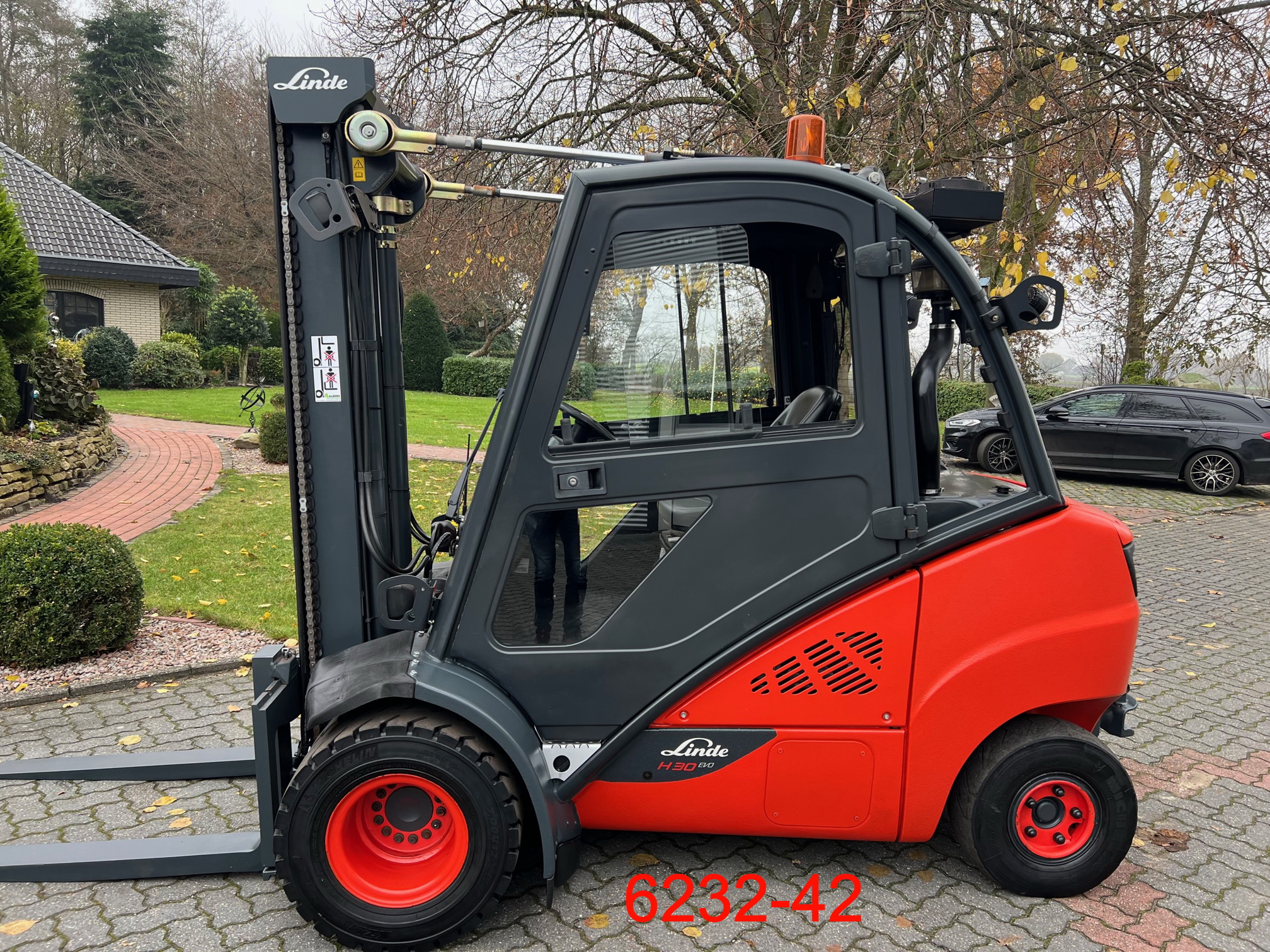 Linde-H 30 D 02 EVO-Dieselstapler-www.heftruckcentrumemmen.nl