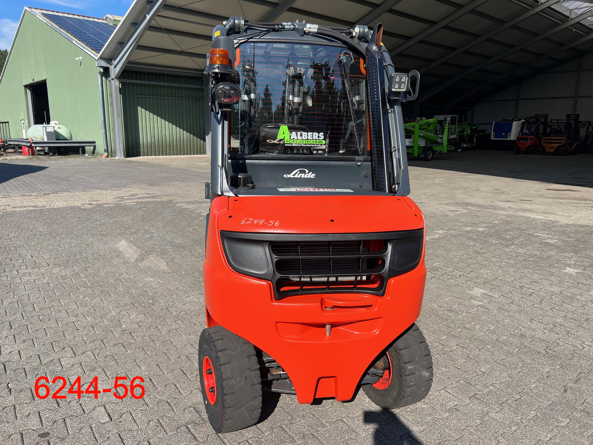 Linde-H 35 D 02 EVO-Dieselstapler-www.heftruckcentrumemmen.nl