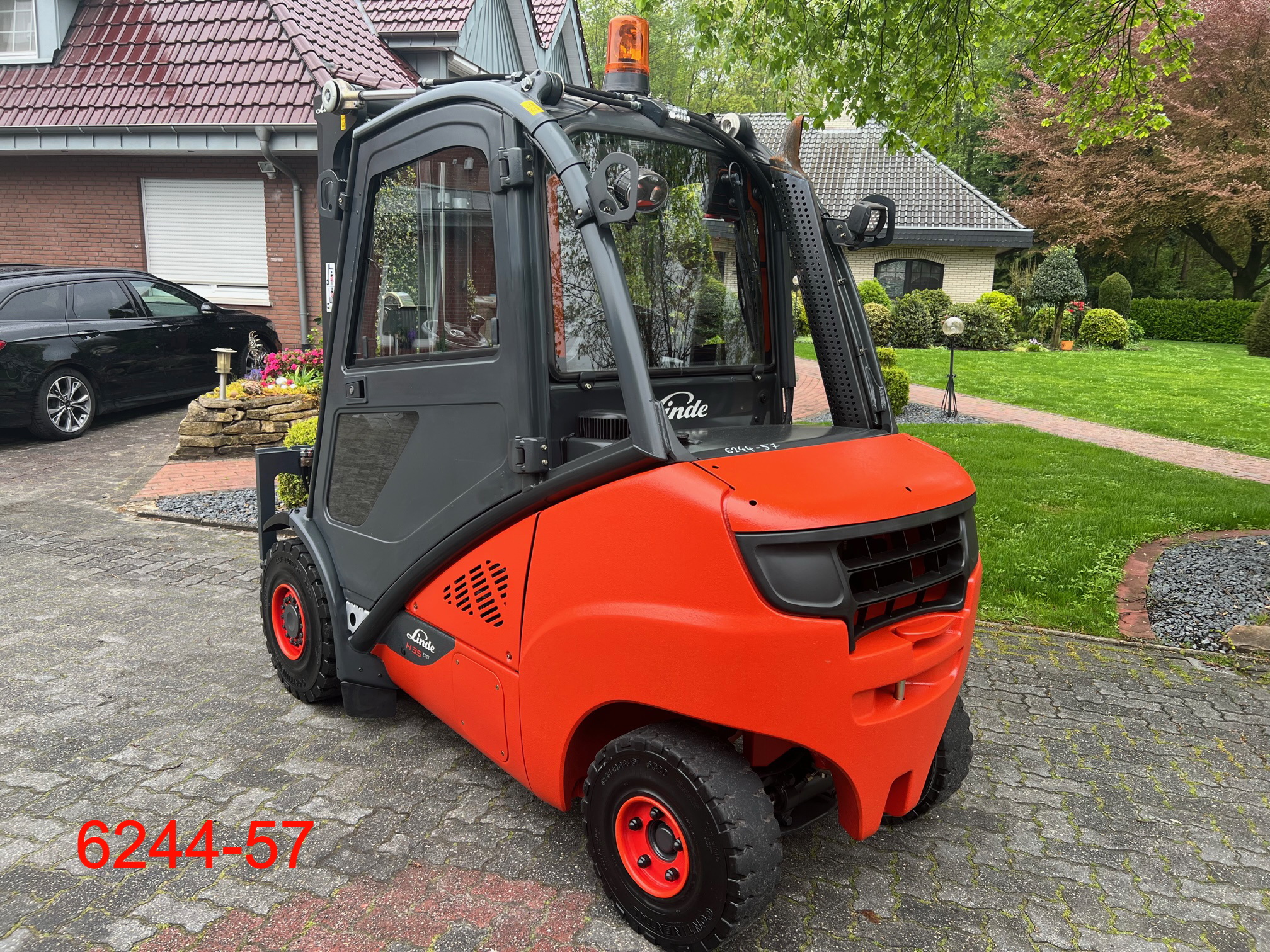 Linde-H 35 D 02 EVO-Dieselstapler-www.heftruckcentrumemmen.nl