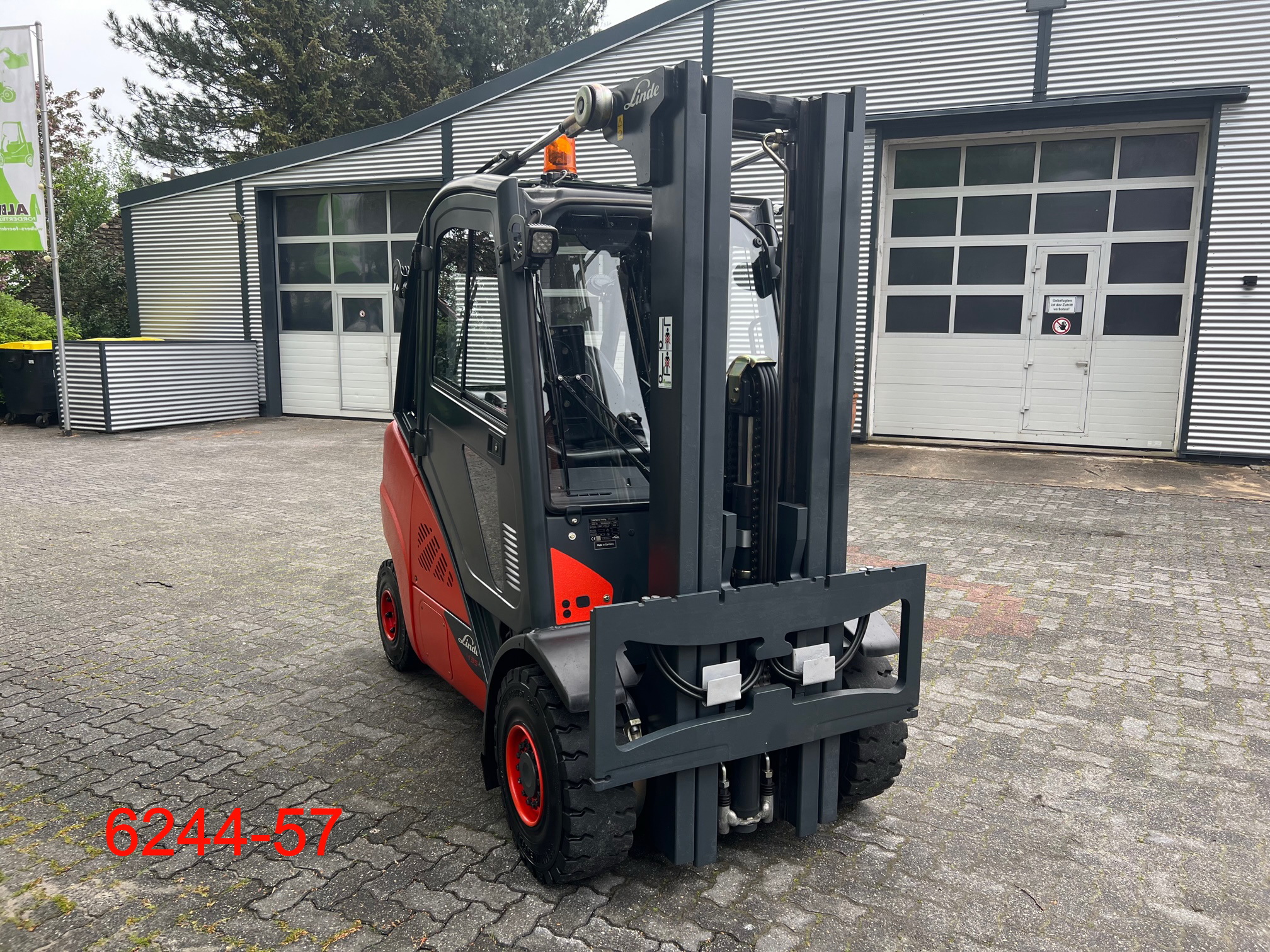 Linde-H 35 D 02 EVO-Dieselstapler-www.albers-gabelstapler.de