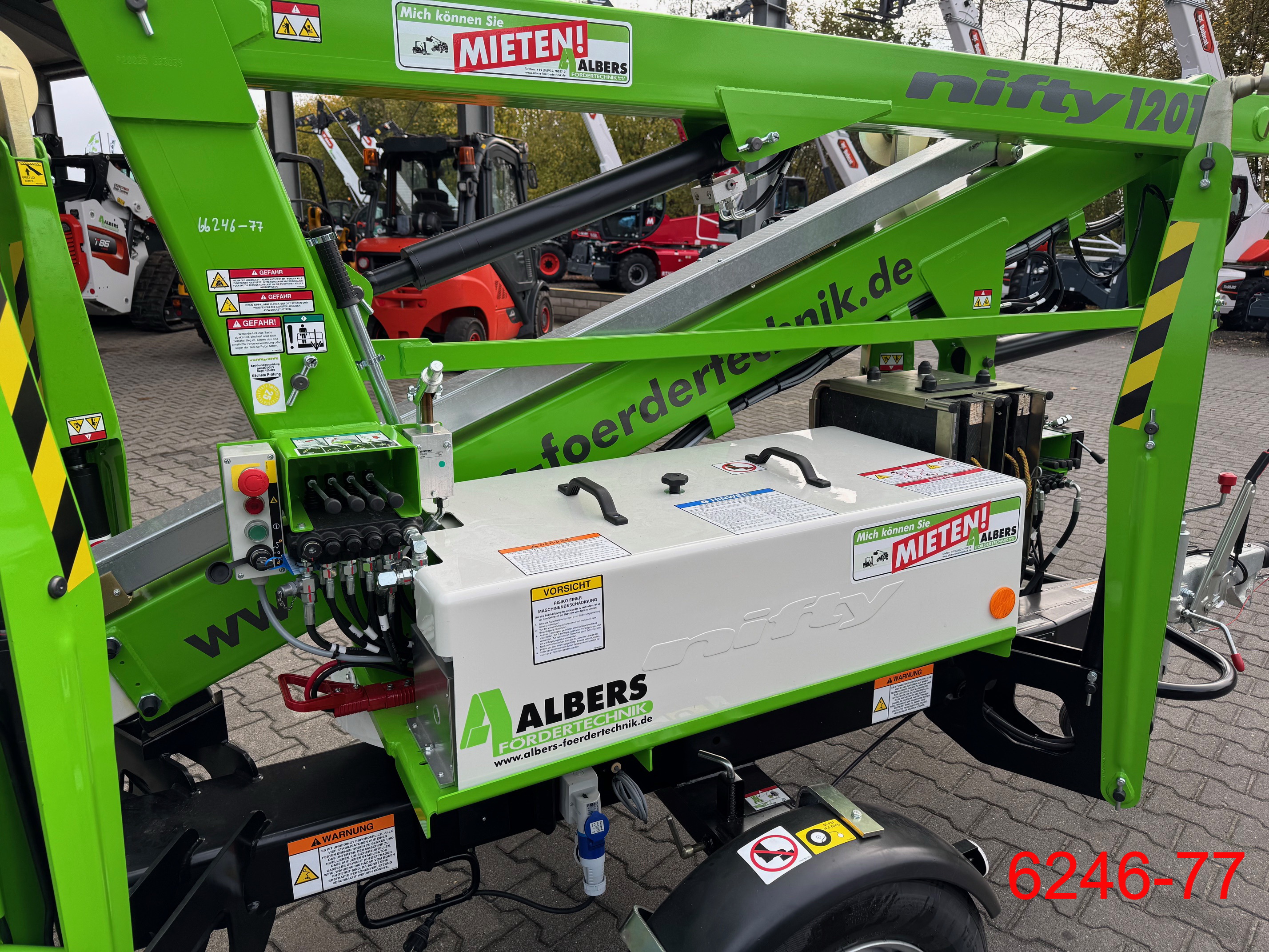 Niftylift-120 TE MK1D-Anhnger Arbeitsbhne-www.heftruckcentrumemmen.nl