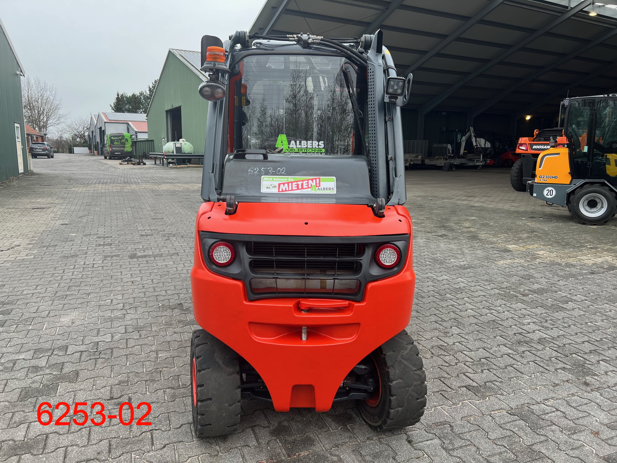 Linde-H 30 T 02 EVO-Treibgasstapler-www.heftruckcentrumemmen.nl