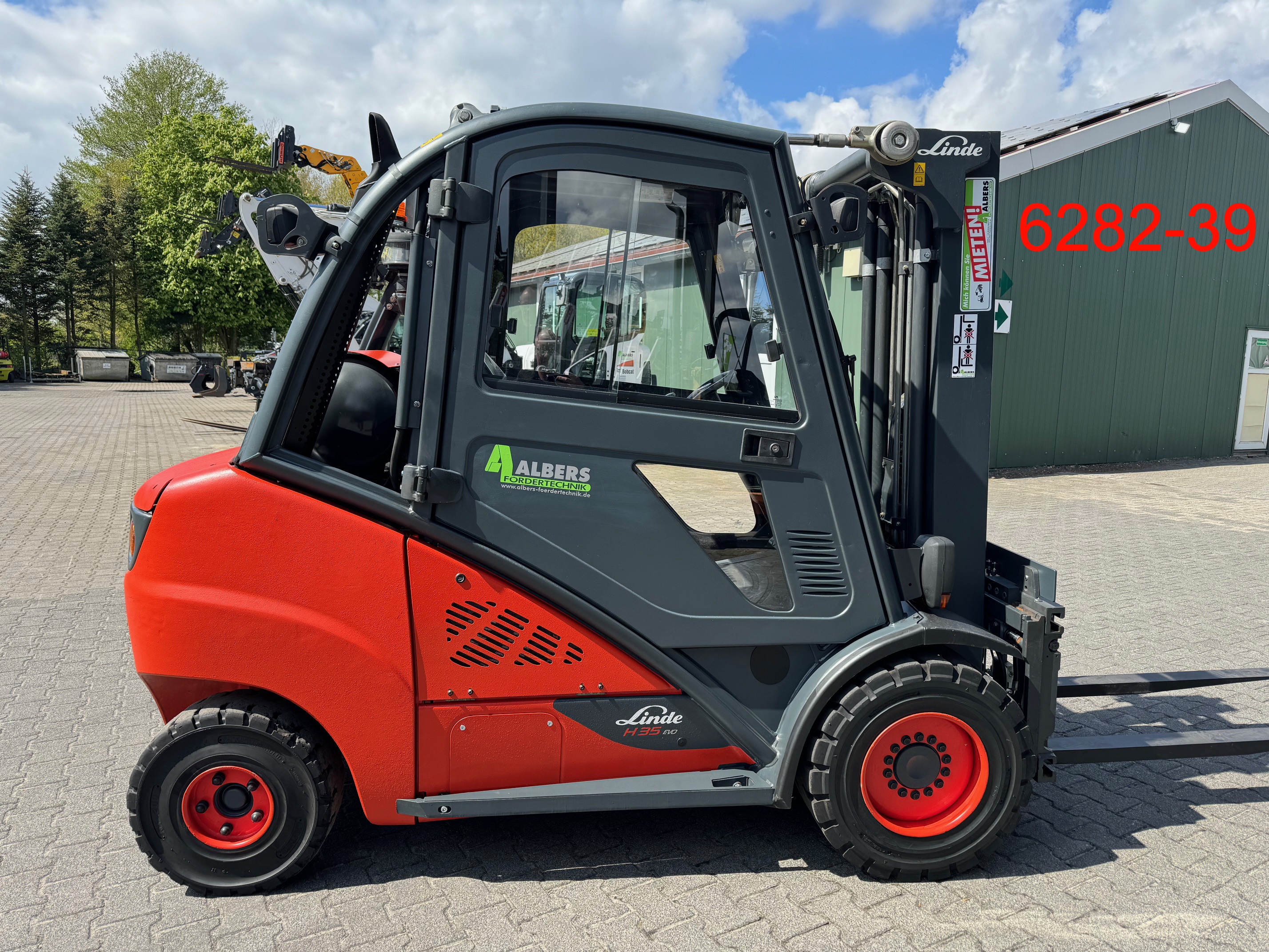 Linde-H 35 T 02 EVO-Treibgasstapler-www.heftruckcentrumemmen.nl