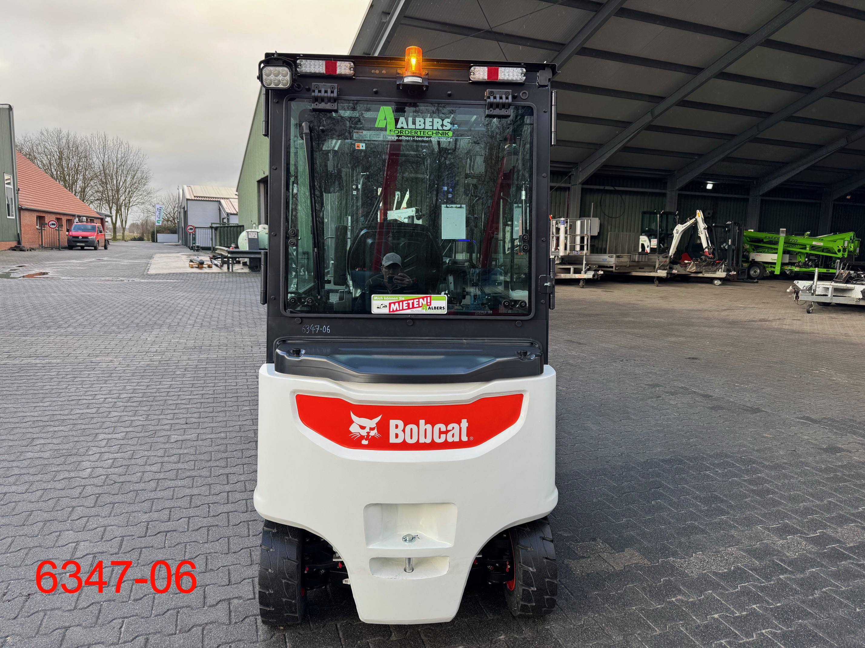 Bobcat-B 35 X - 7 Plus-Elektro 4 Rad-Stapler-www.heftruckcentrumemmen.nl
