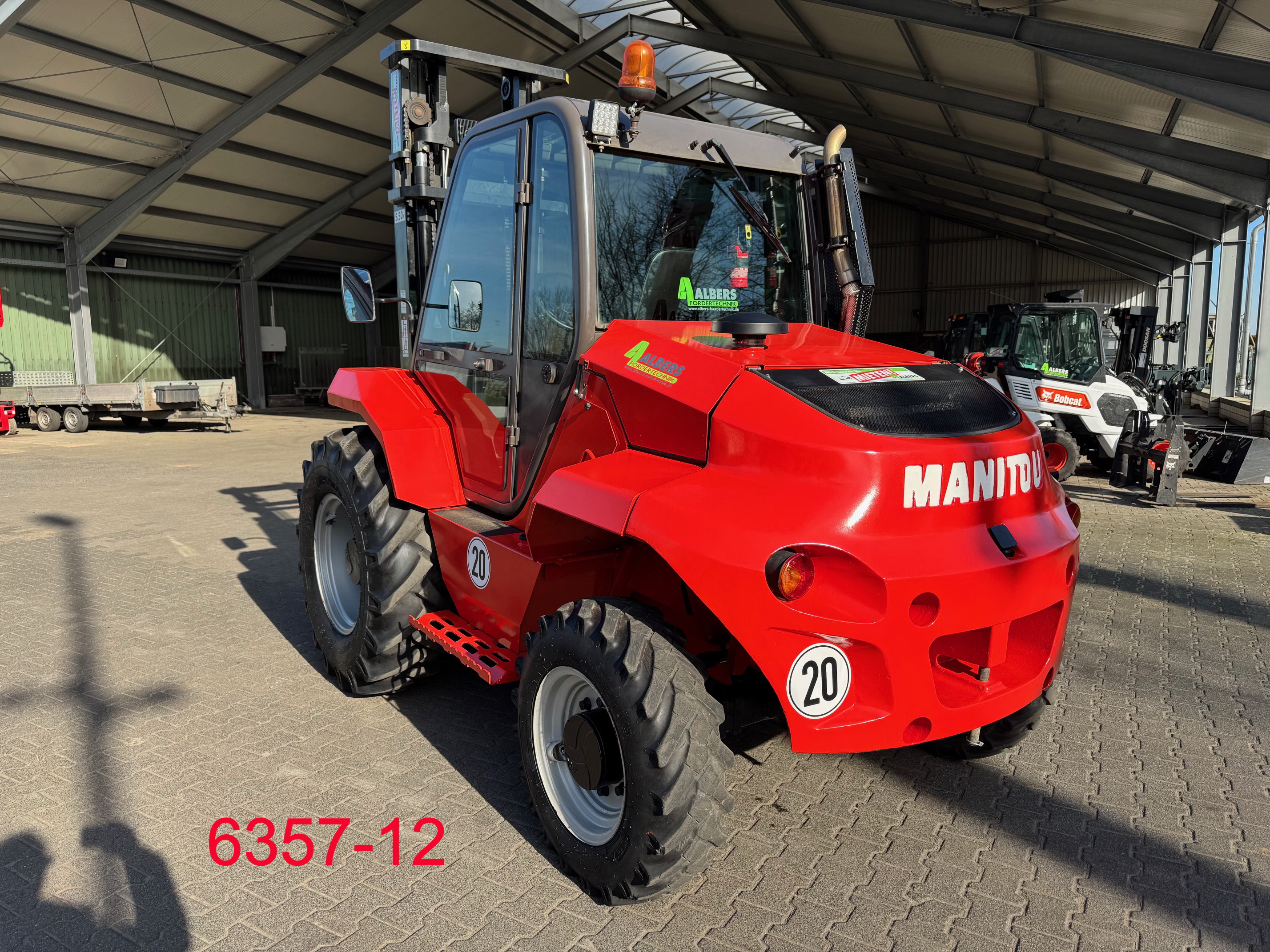 Manitou-M 30 - 4-Gelndestapler-www.heftruckcentrumemmen.nl