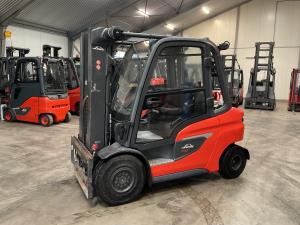 Linde-H 35 T 01-Treibgasstapler-http://www.heftruckcentrumemmen.nl