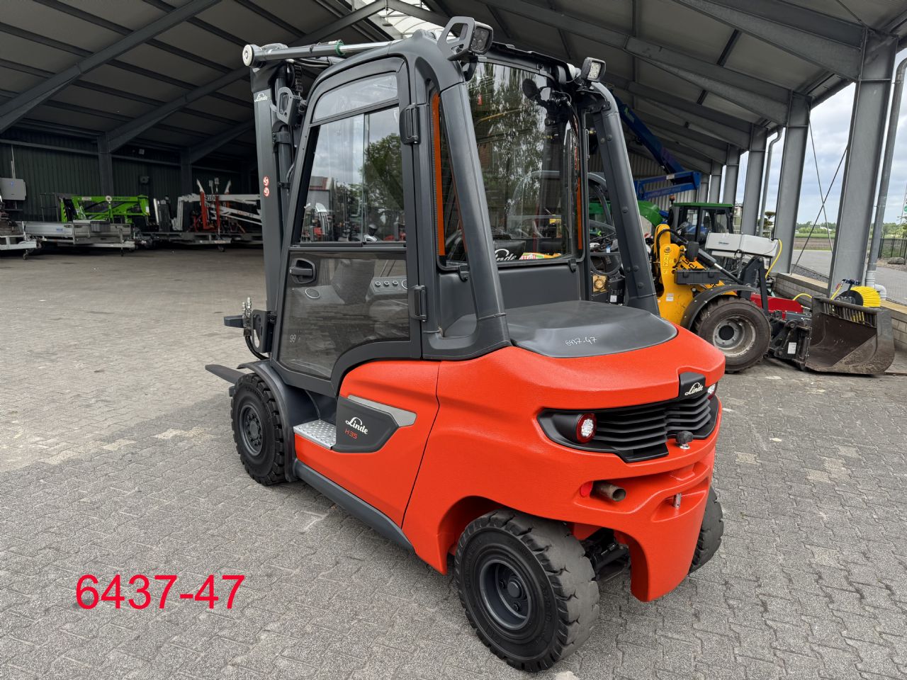 Linde-H 35 D-Dieselstapler-www.heftruckcentrumemmen.nl