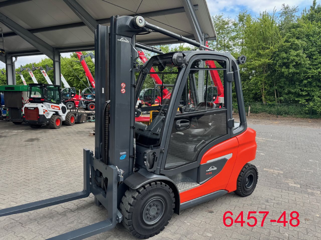 Linde-H 35 D-Dieselstapler-www.heftruckcentrumemmen.nl