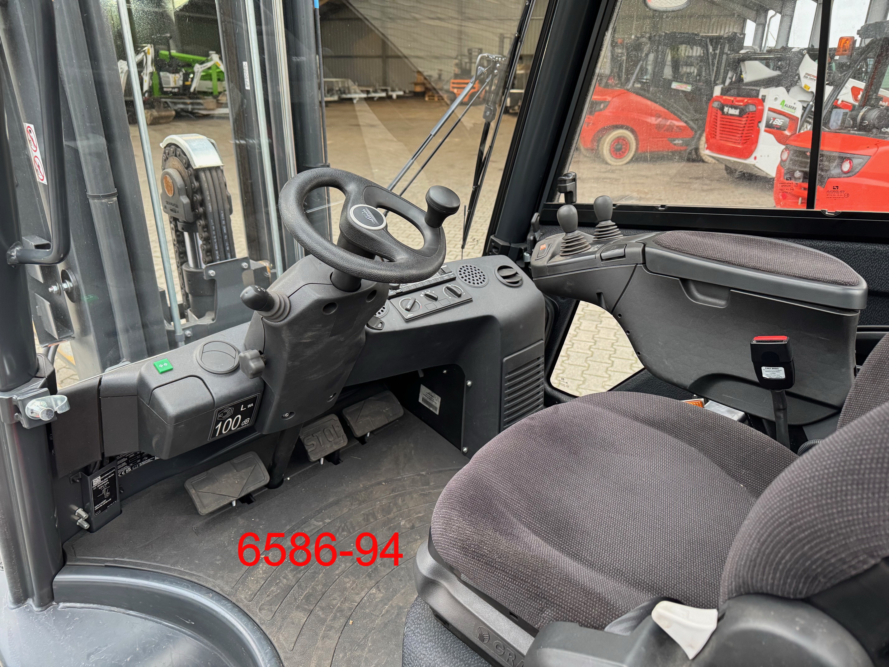 Linde-H 50 D - 02 / 600-Dieselstapler-www.heftruckcentrumemmen.nl