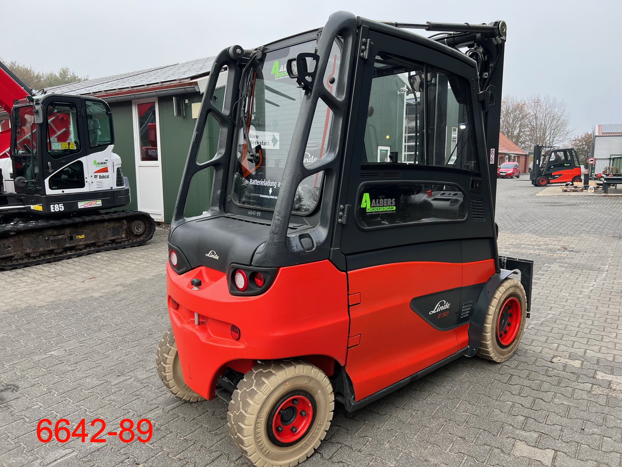 Linde-E 50 HL 01-Elektro 4 Rad-Stapler-www.heftruckcentrumemmen.nl