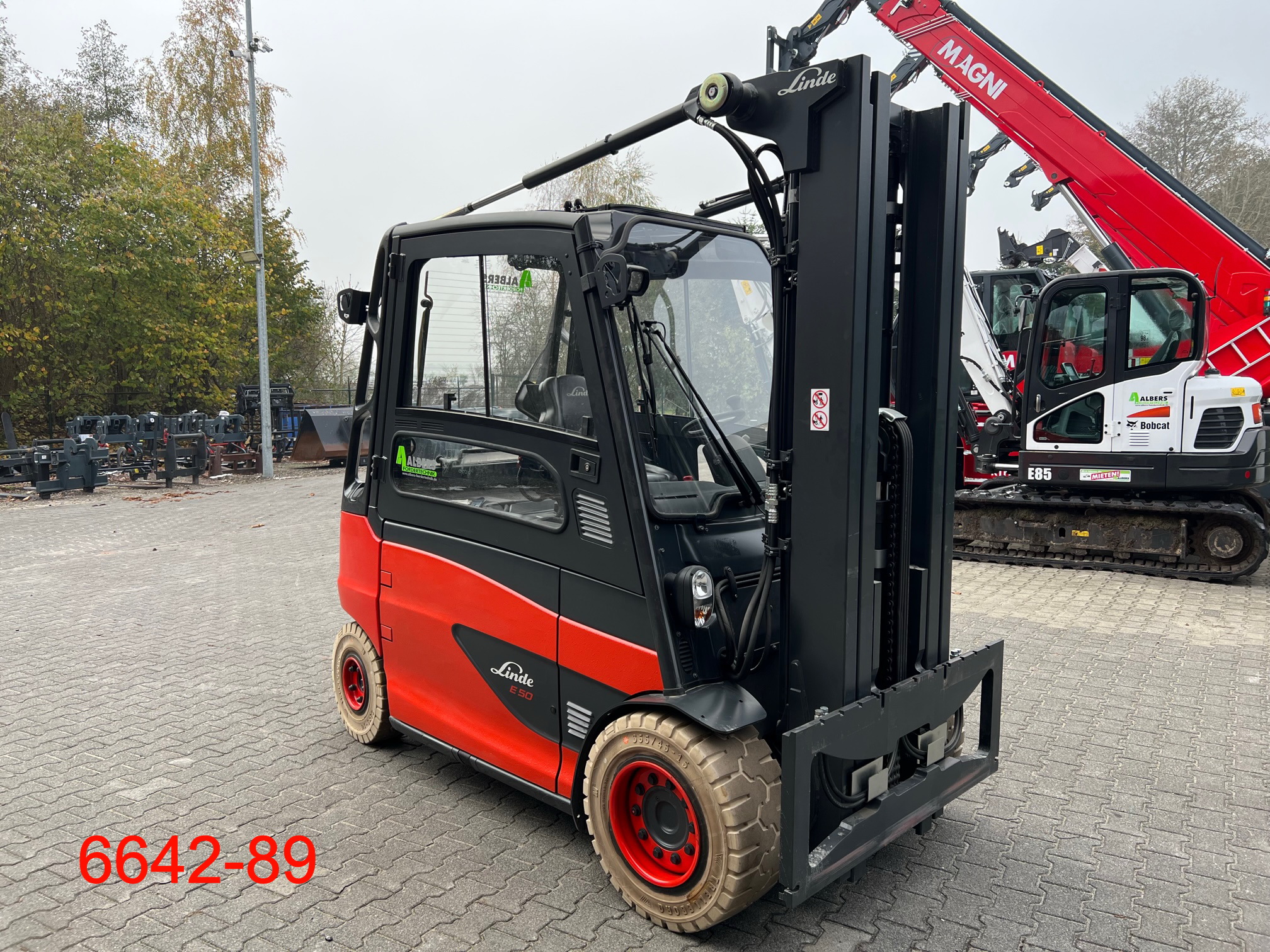 Linde-E 50 HL 01-Elektro 4 Rad-Stapler-www.heftruckcentrumemmen.nl