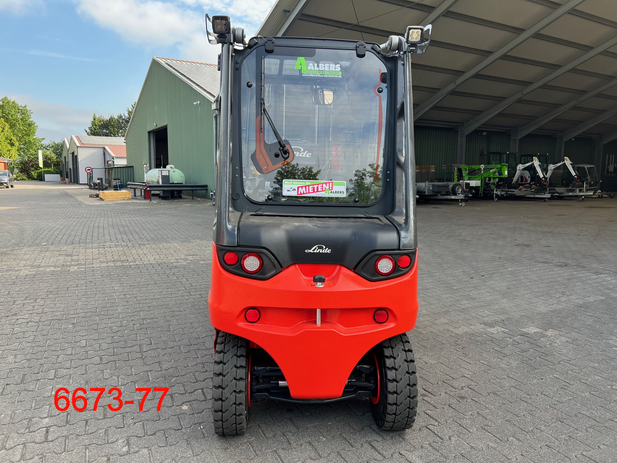 Linde-E 50 HL-Elektro 4 Rad-Stapler-www.heftruckcentrumemmen.nl