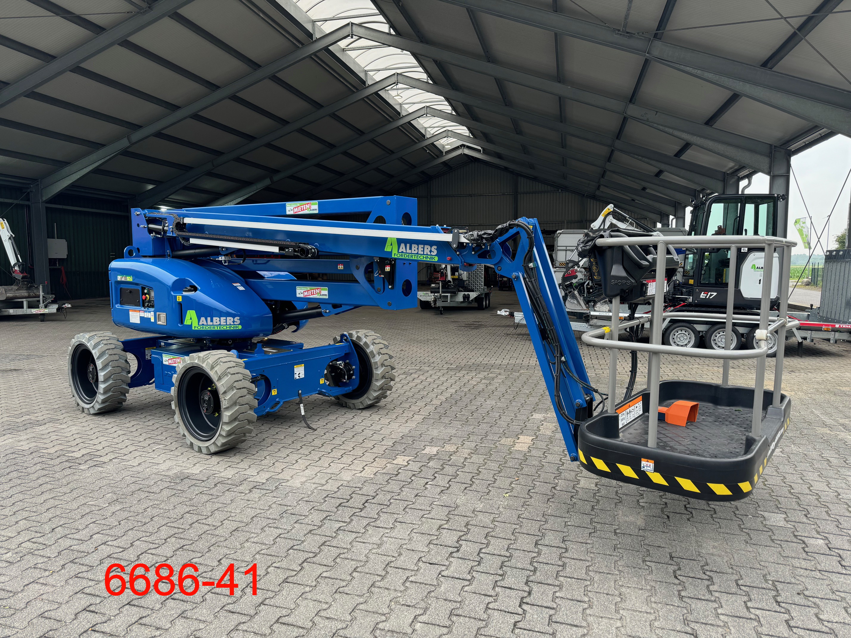Niftylift-HR 17 4 x 4 Hybrid 2 MK3-Gelenkteleskopbhne-www.heftruckcentrumemmen.nl