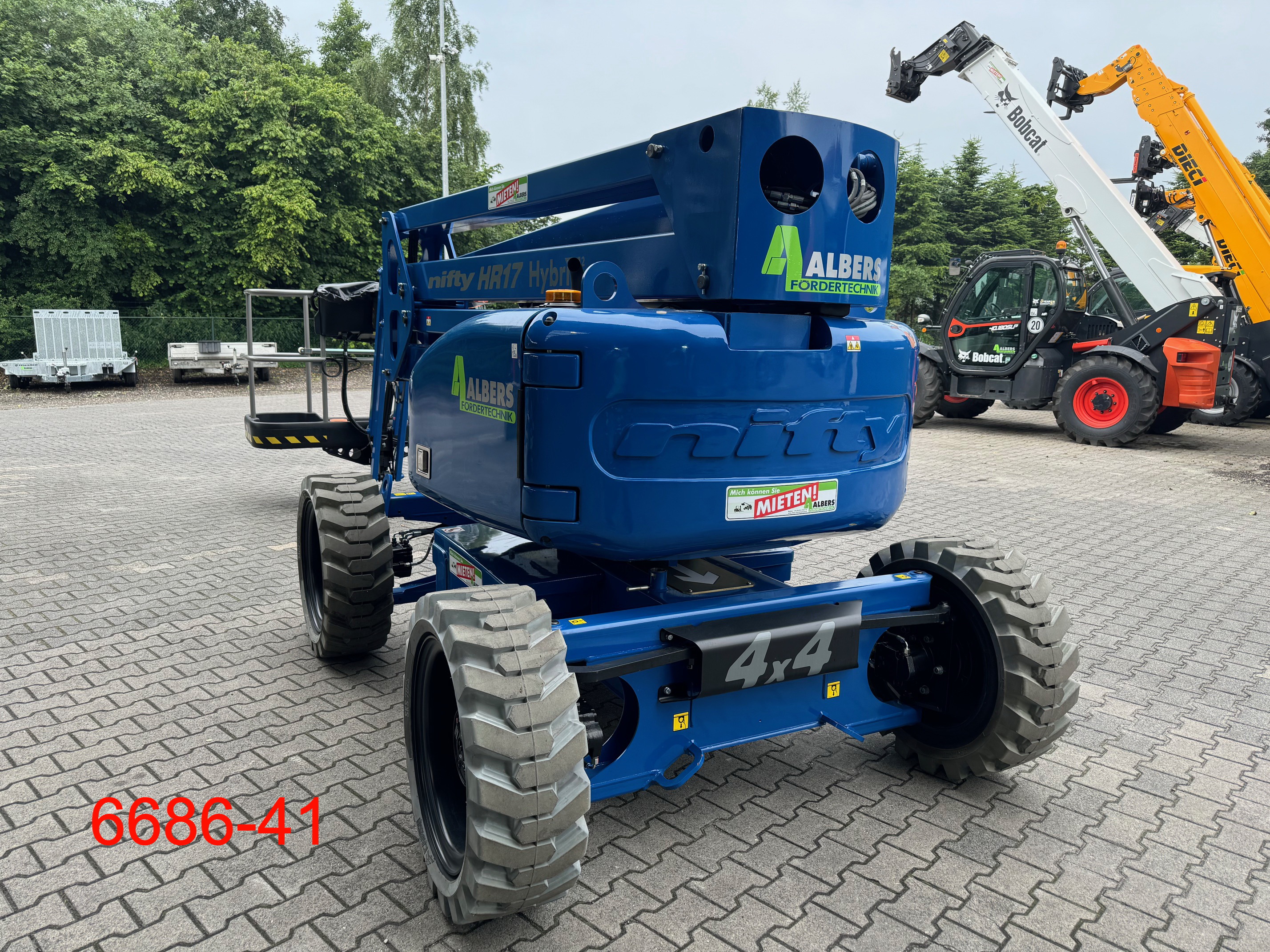 Niftylift-HR 17 4 x 4 Hybrid 2 MK3-Gelenkteleskopbhne-www.heftruckcentrumemmen.nl