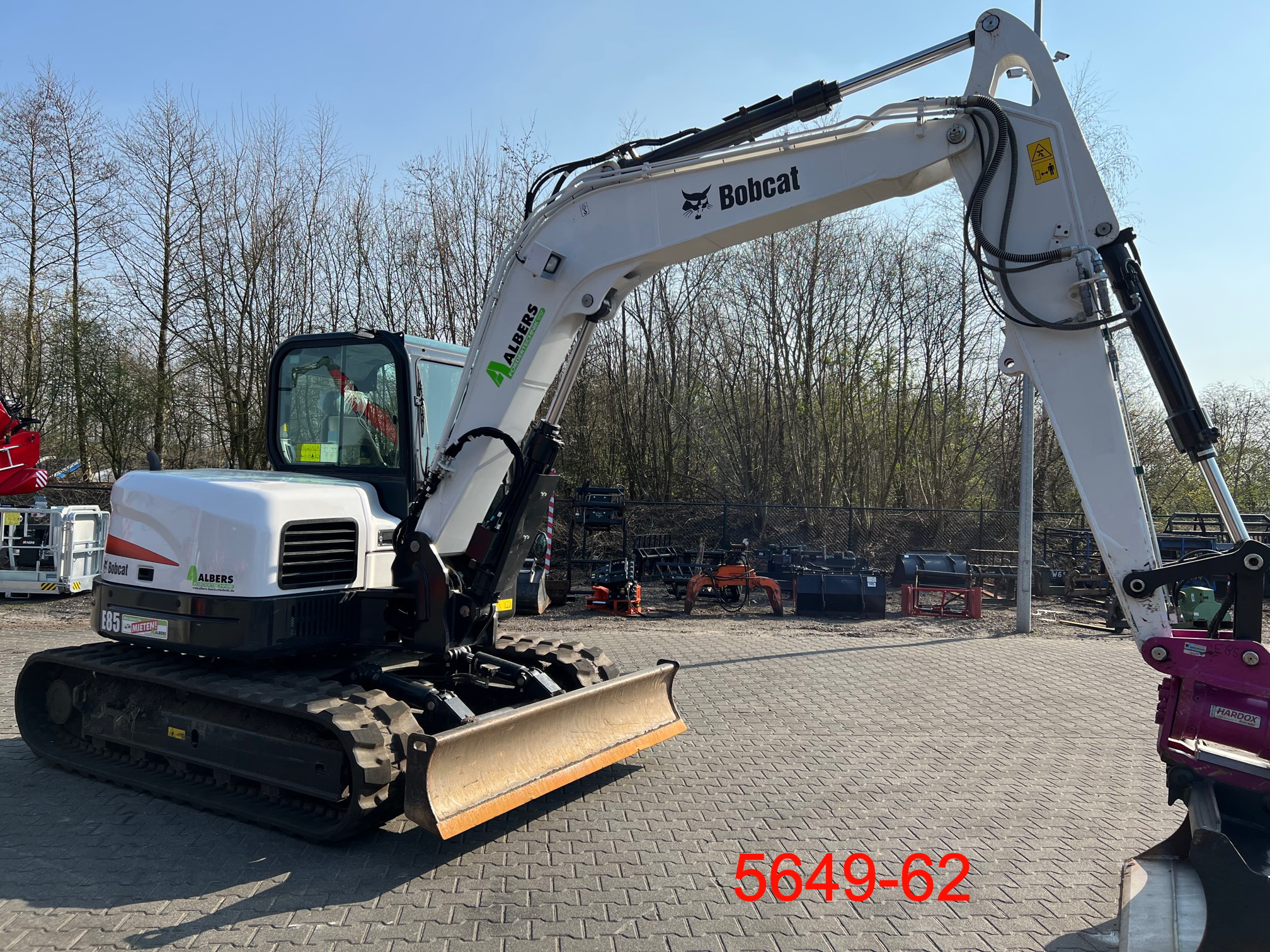 Bobcat-E 85-Minibagger-www.heftruckcentrumemmen.nl
