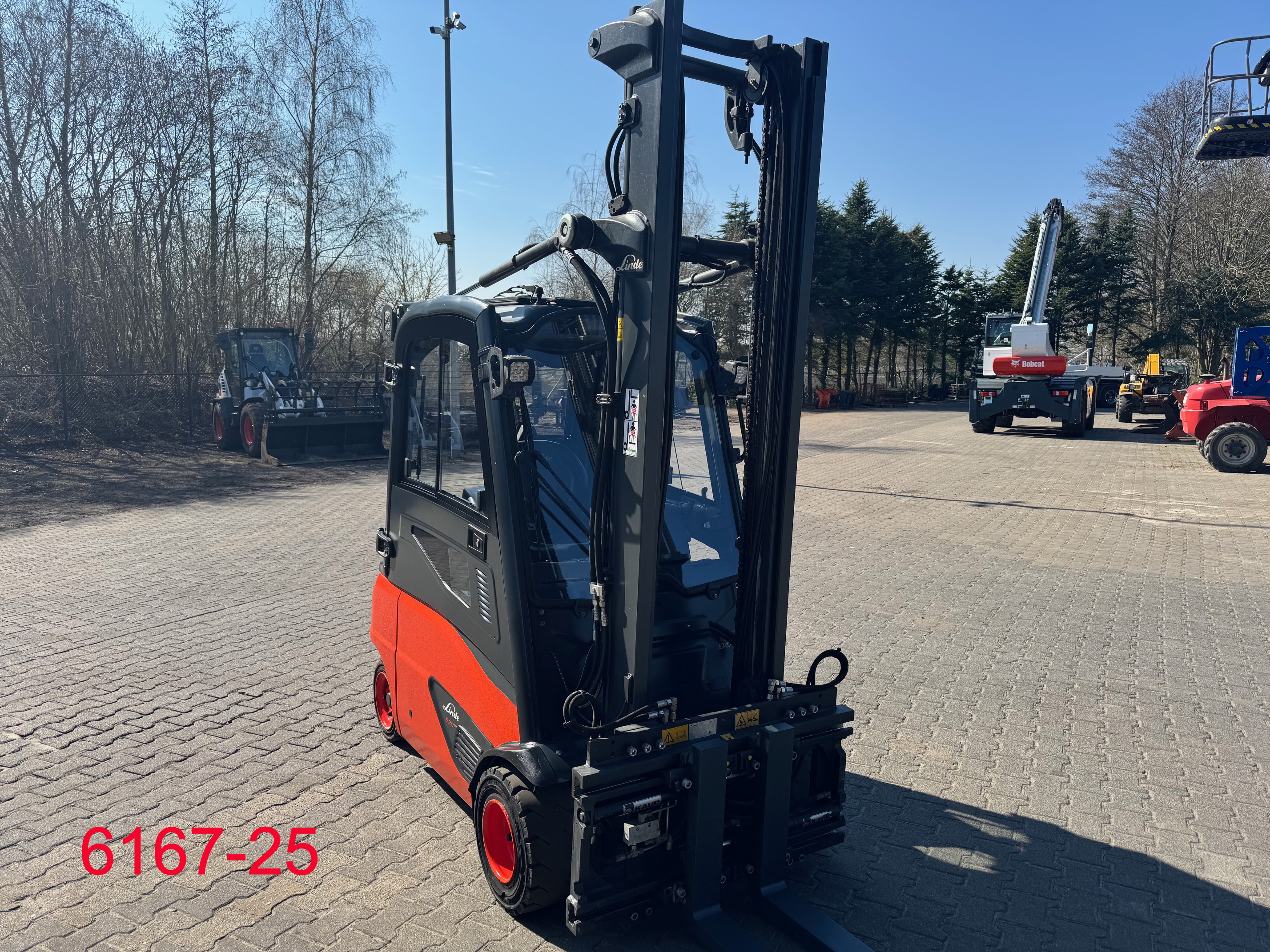 Linde-E 20 PH 386-Elektro 4 Rad-Stapler-www.heftruckcentrumemmen.nl