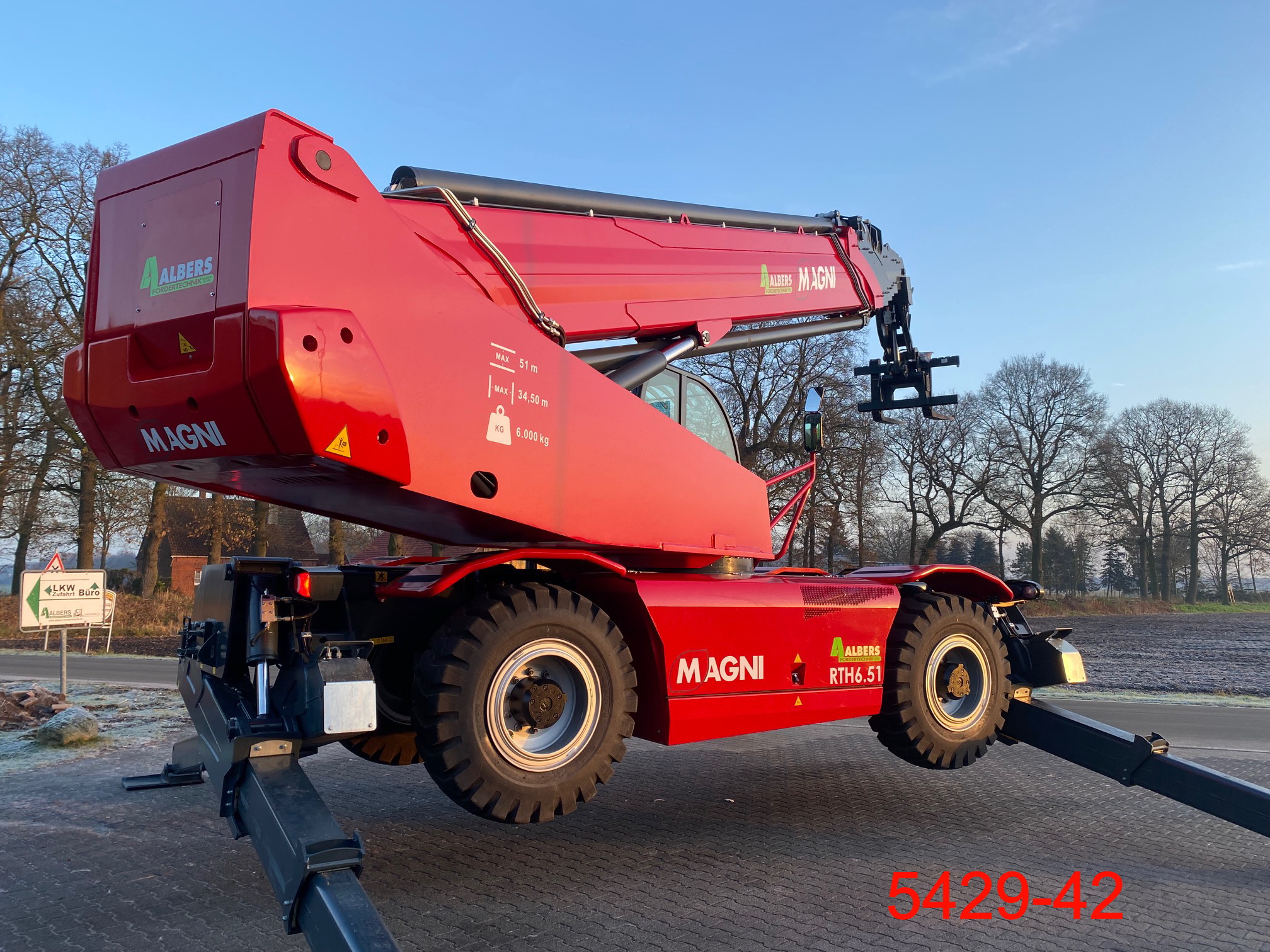Magni-RTH 6.51-Teleskopstapler drehbar-www.albers-gabelstapler.de