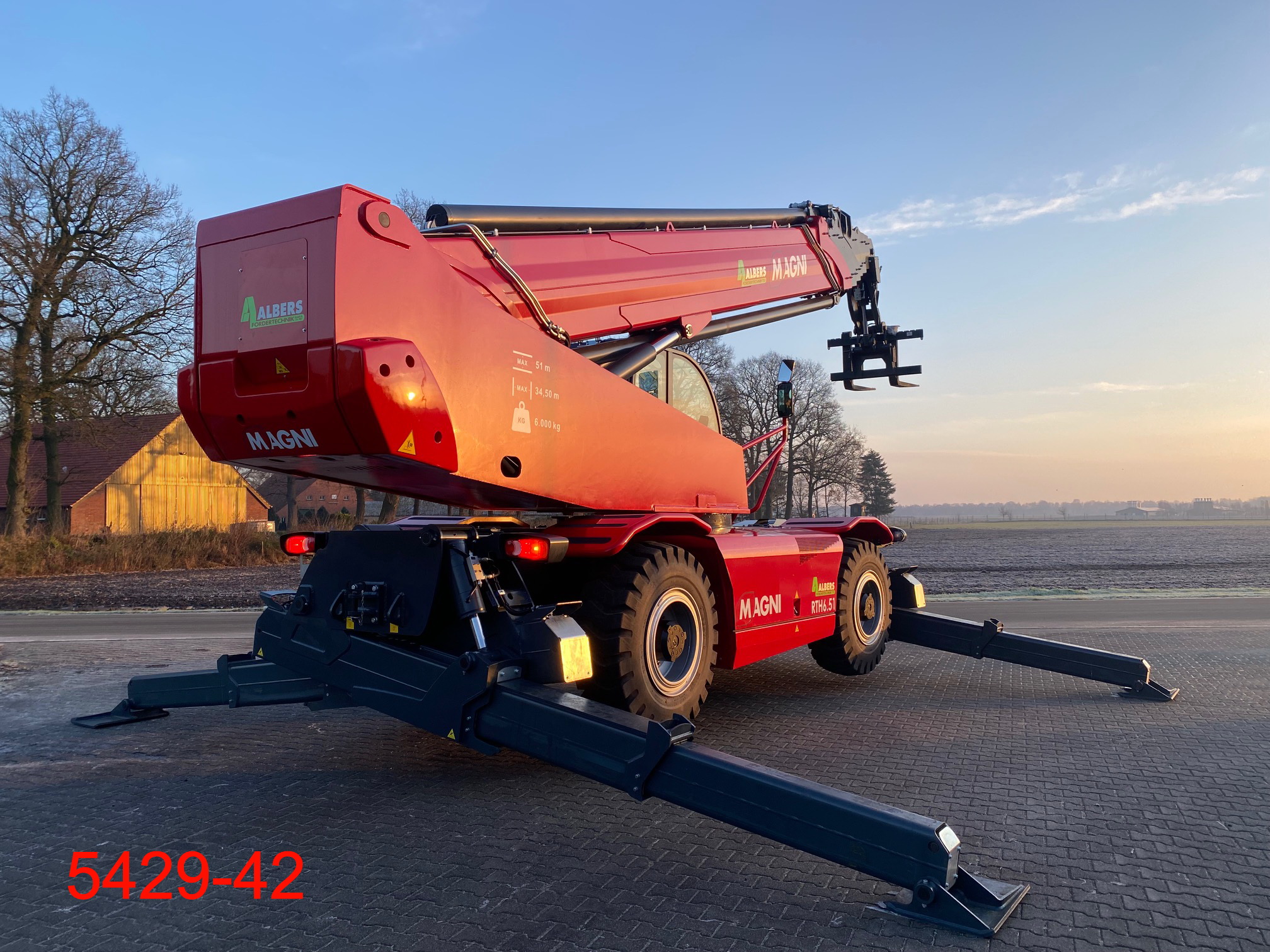 Magni-RTH 6.51-Teleskopstapler drehbar-www.albers-gabelstapler.de