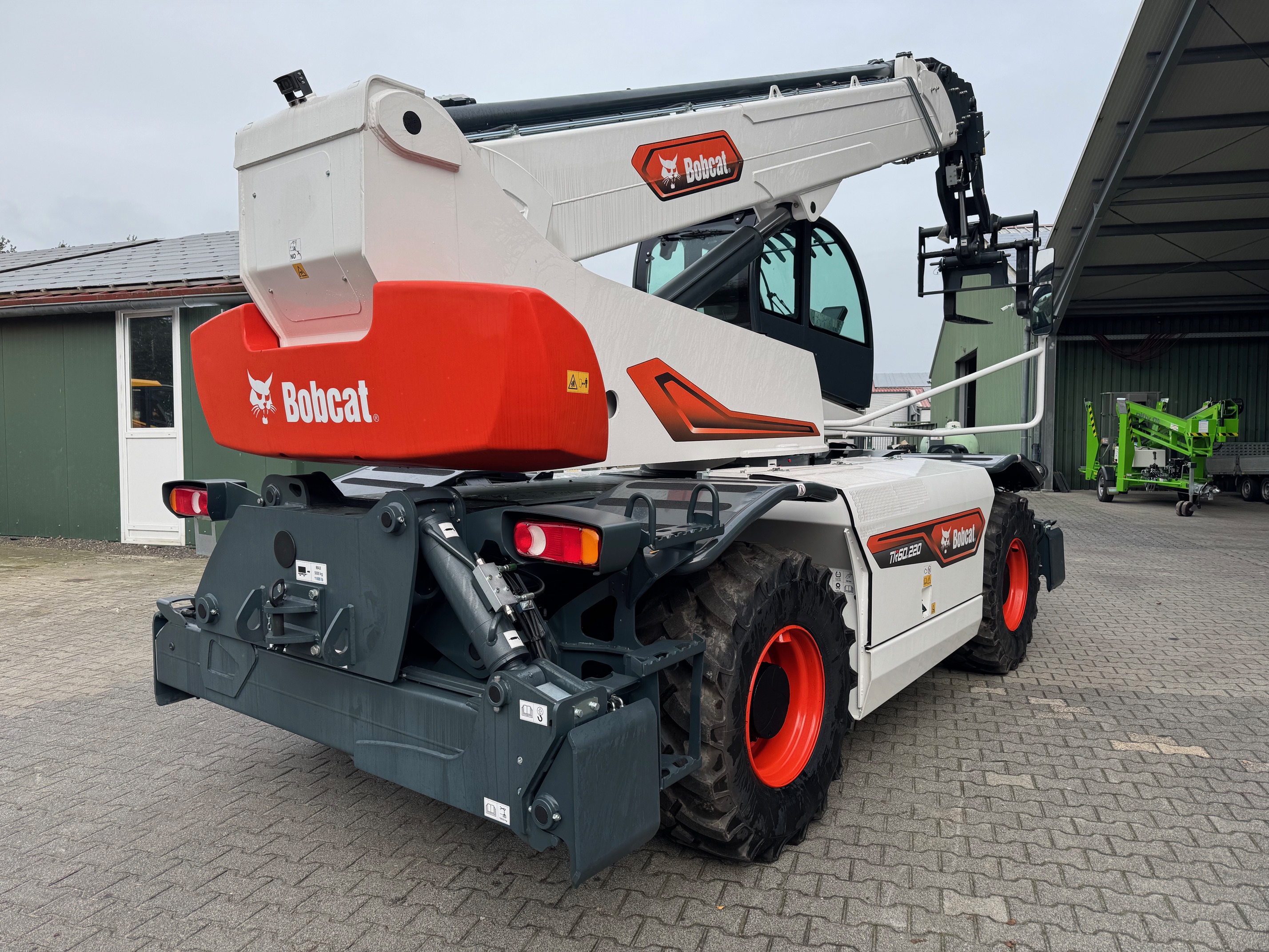 Bobcat-TR 60.220-Teleskopstapler drehbar-www.heftruckcentrumemmen.nl