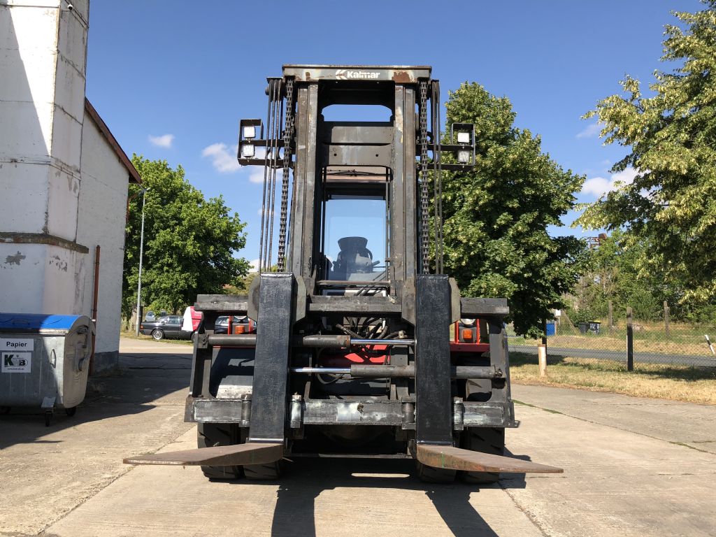 Kalmar-DCE 150/12-Schwerlaststapler-http://www.anders-gabelstapler.de