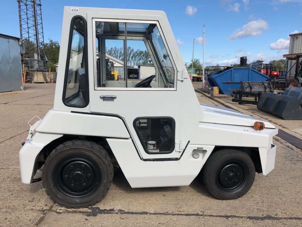 Toyota-02-2TD20-Schlepper-http://www.anders-gabelstapler.de