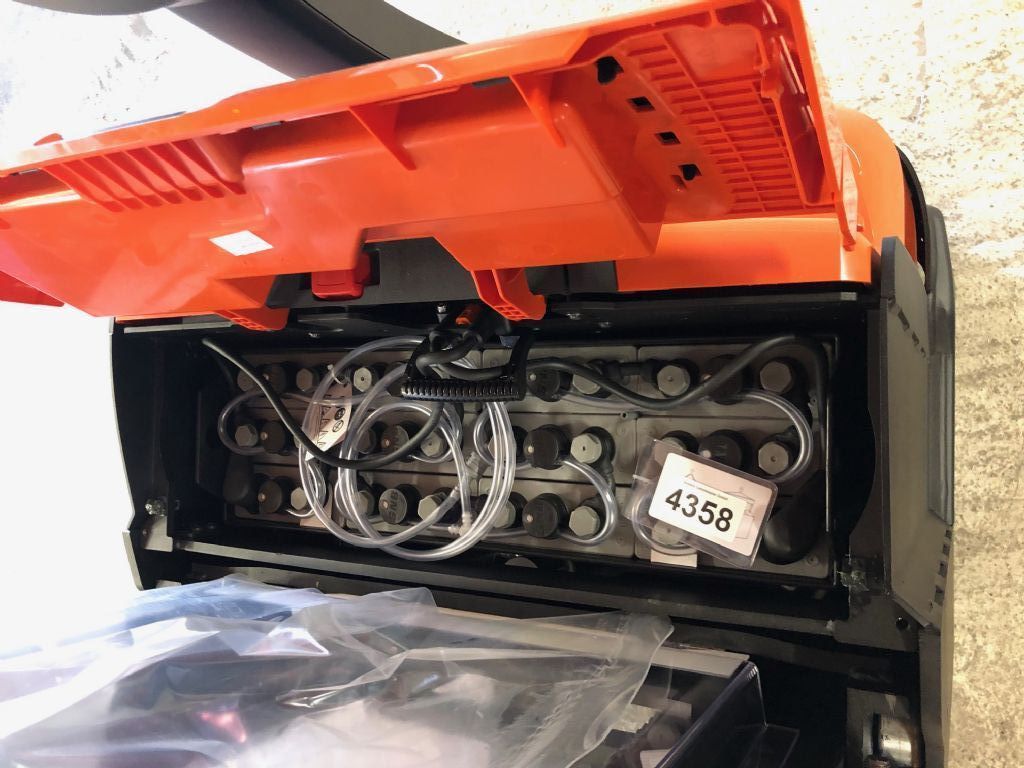 Toyota-SWE120L-Deichselstapler-http://www.anders-gabelstapler.de