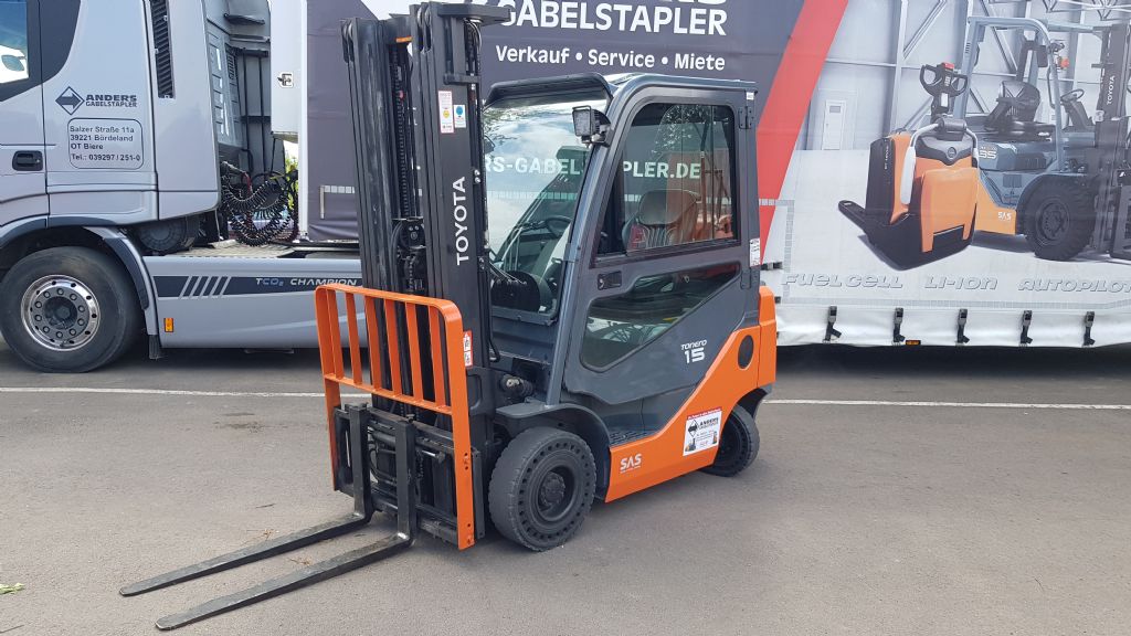 Toyota 02-8FGF15 Treibgasstapler www.anders-gabelstapler.de