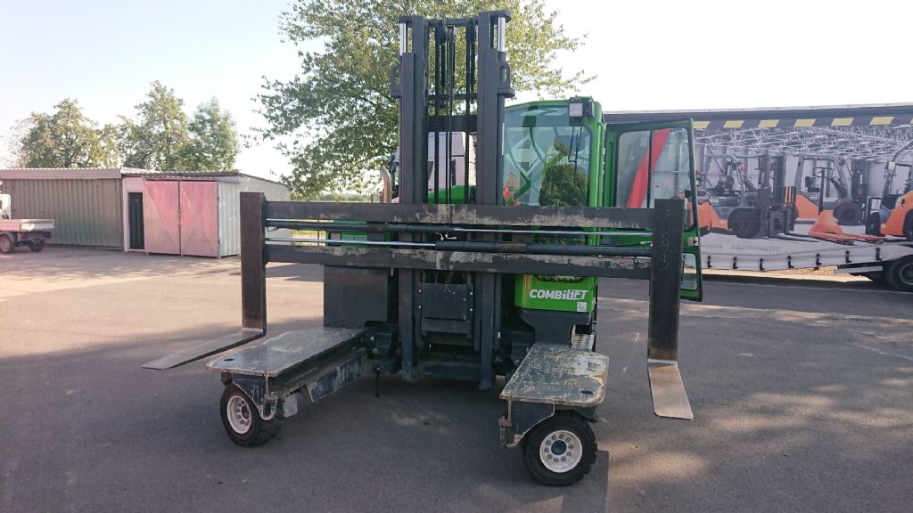 Combilift-C4000 / 12 /40 ST-Vierwege Seitenstapler-http://www.anders-gabelstapler.de