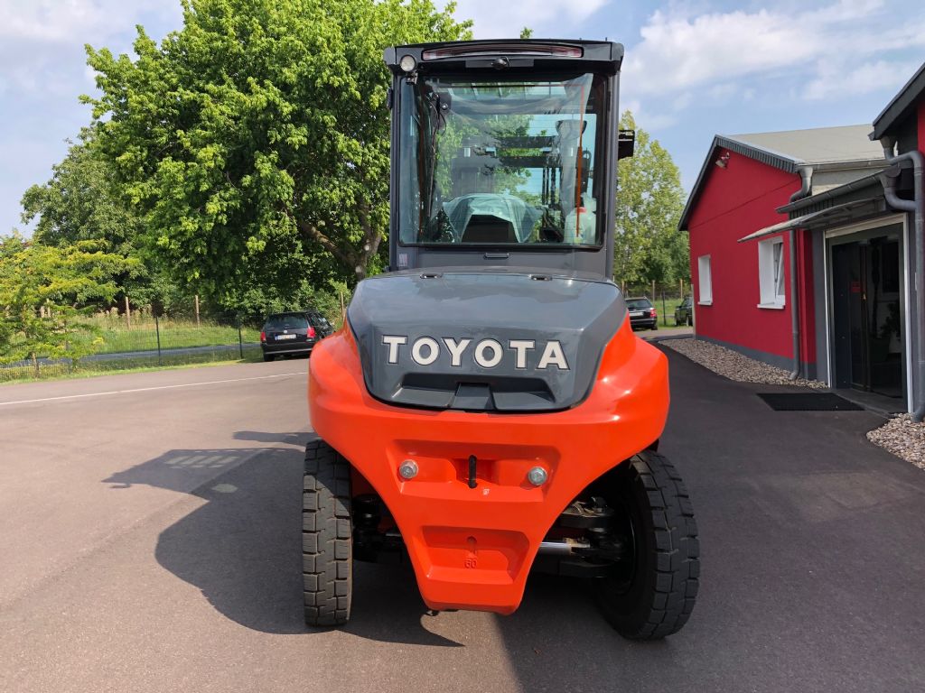 Toyota-9FBM60T-Elektro 4 Rad-Stapler-http://www.anders-gabelstapler.de