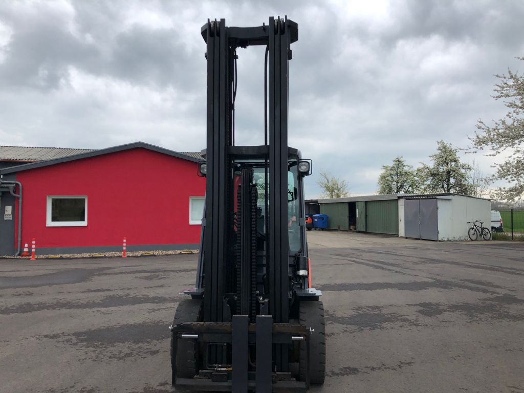 Toyota-02-8FDJF35-Dieselstapler-http://www.anders-gabelstapler.de