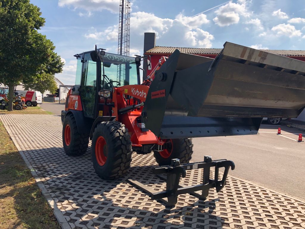 Kubota-R070-Radlader-http://www.anders-gabelstapler.de