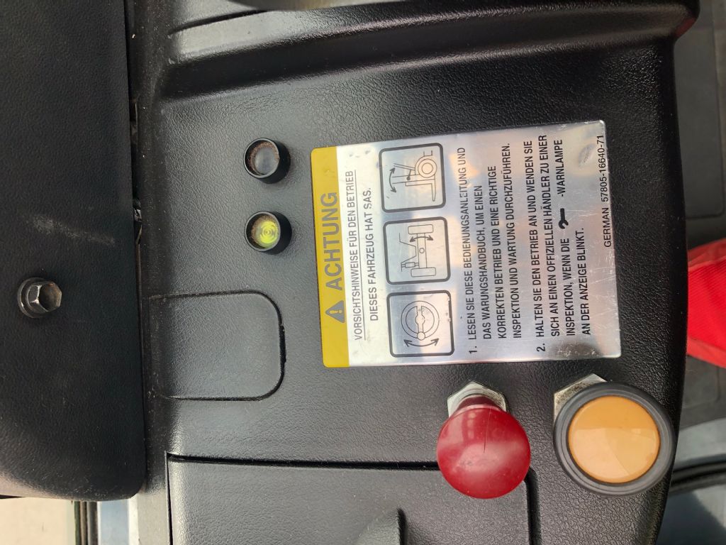 Toyota-02-8FGF30-Treibgasstapler-http://www.anders-gabelstapler.de