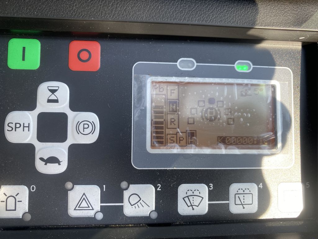 Toyota-8FBMK20T-Elektro 4 Rad-Stapler-http://www.anders-gabelstapler.de