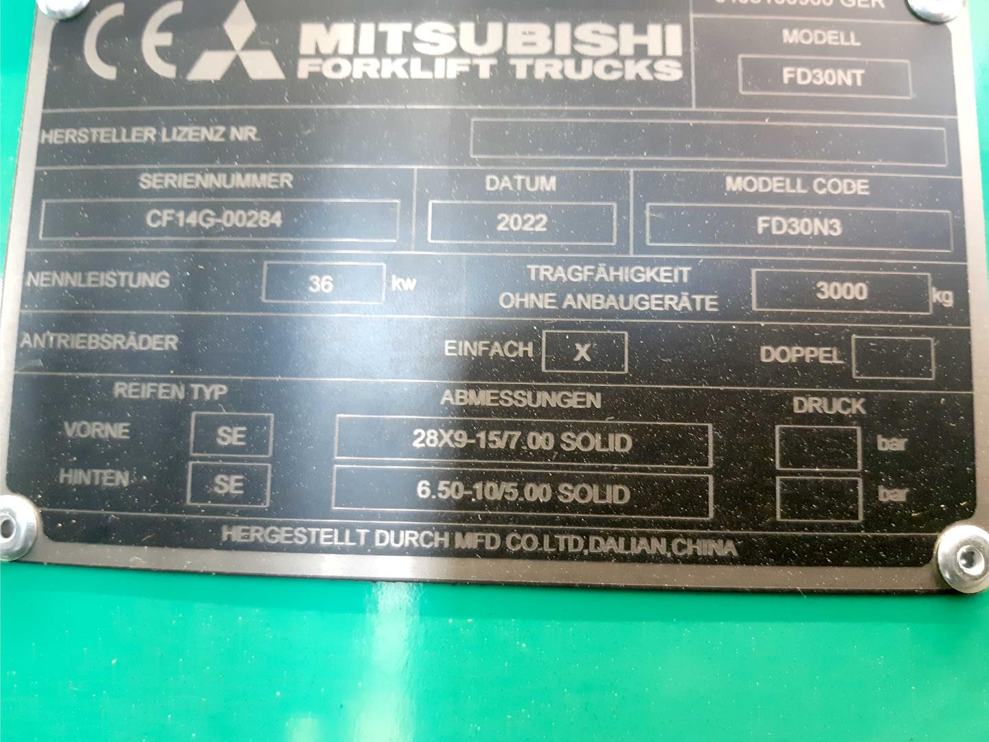 Mitsubishi-FD30NT-Dieselstapler-www.andres-gabelstapler.de