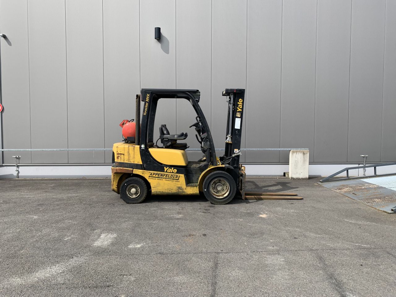 Yale GLP30VX Treibgasstapler www.appenfelder.de