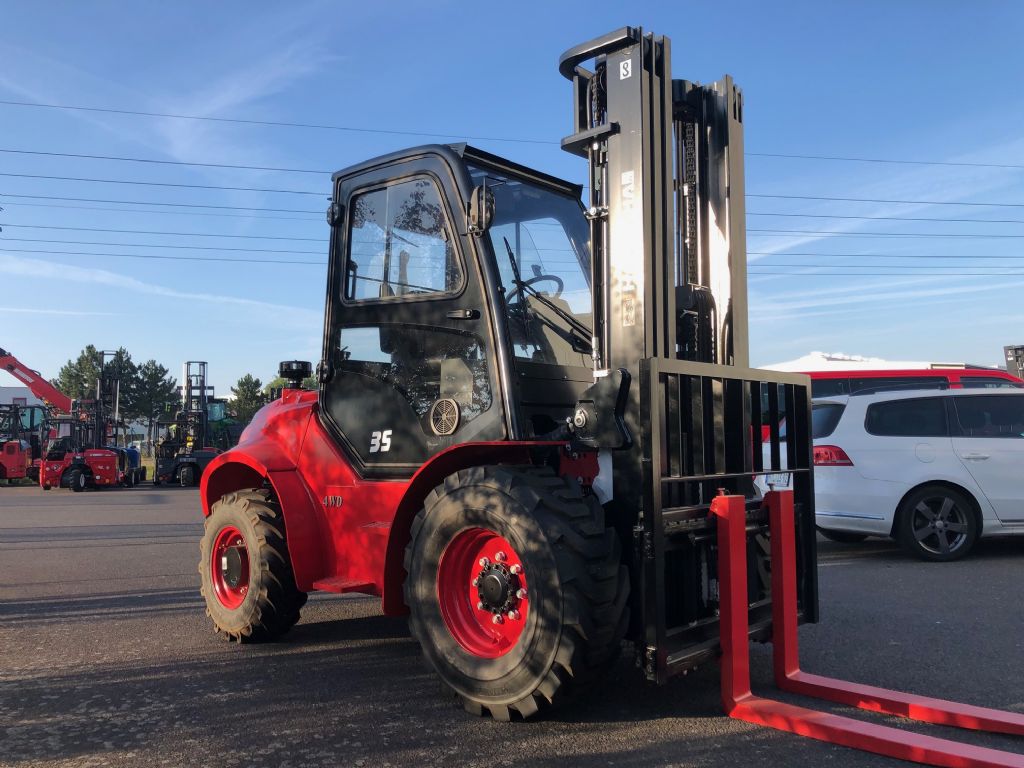 Hangcha CPCD35 XW98C-RT4 Geländestapler www.staplerzentrum-leipzig.de Hangcha CPCD35 XW98C-RT4 Geländestapler www.staplerzentrum-leipzig.de