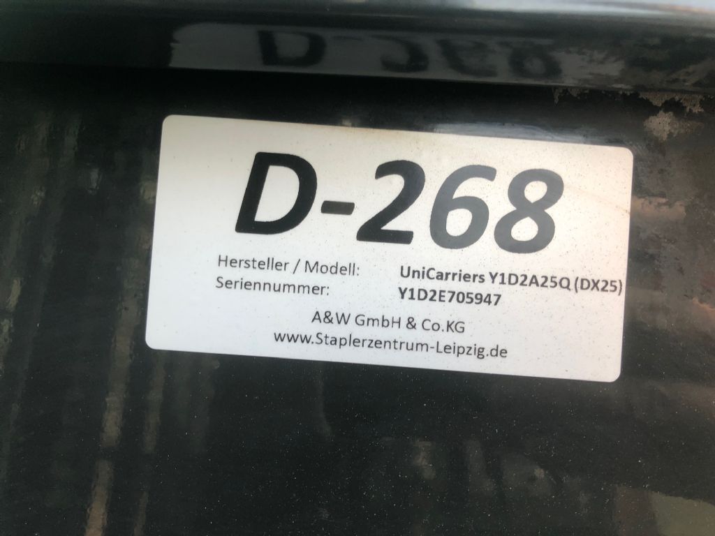 UniCarriers Y1D2A25Q (DX25) Dieselstapler www.staplerzentrum-leipzig.de UniCarriers Y1D2A25Q (DX25) Dieselstapler www.staplerzentrum-leipzig.de